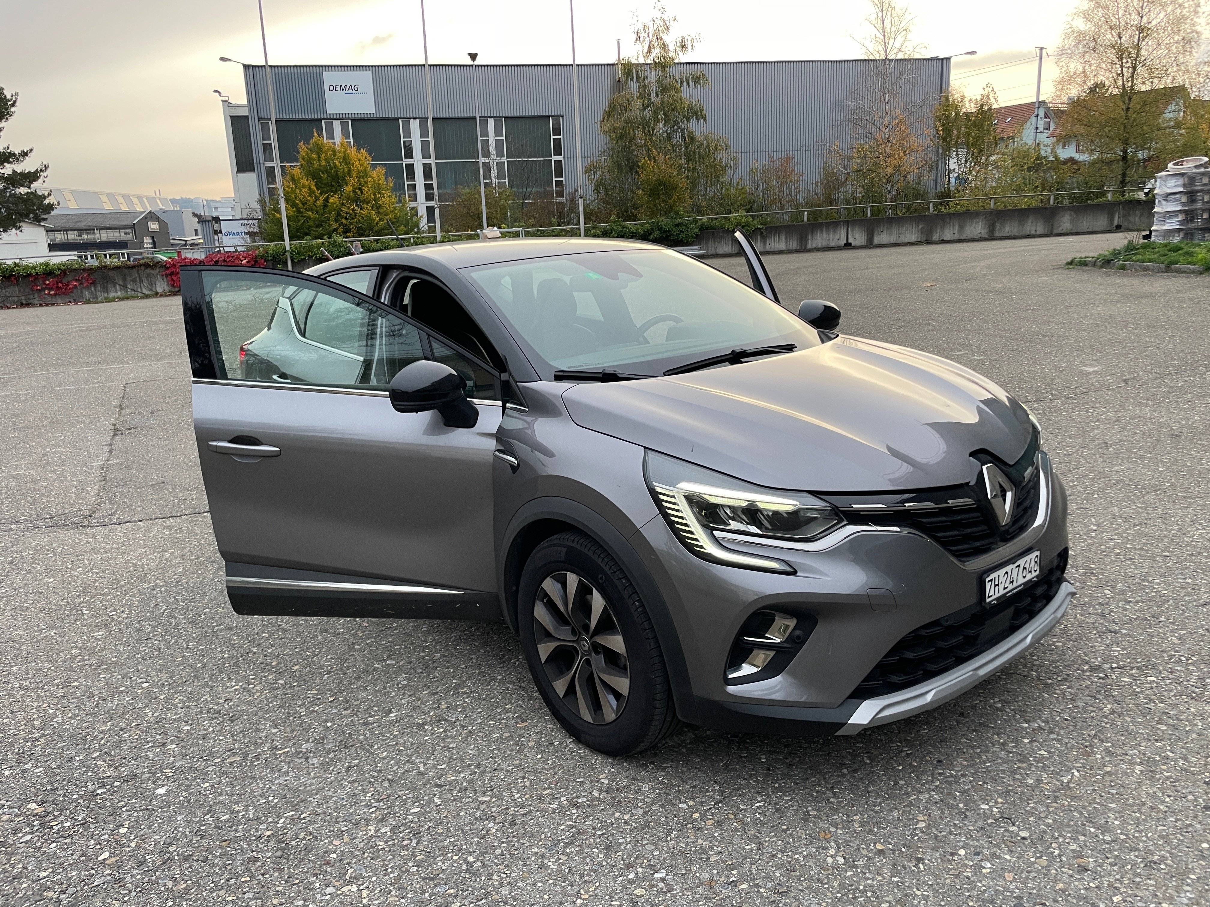 RENAULT CAPTUR