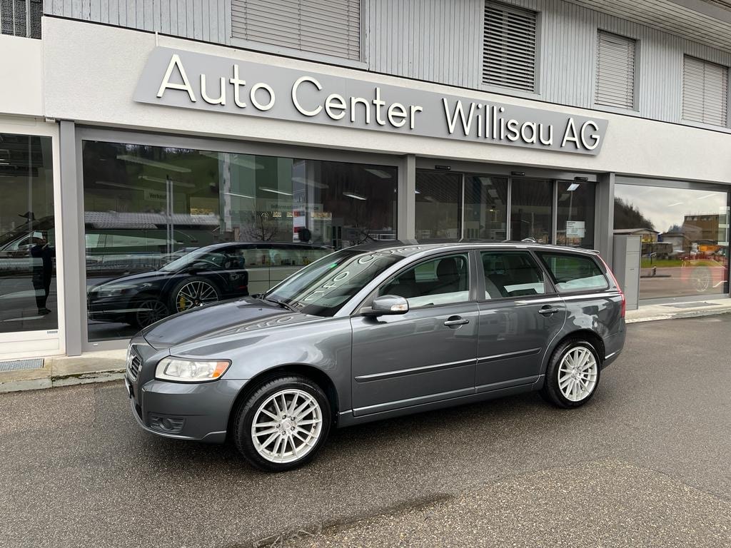 VOLVO V50 1.6 Kinetic