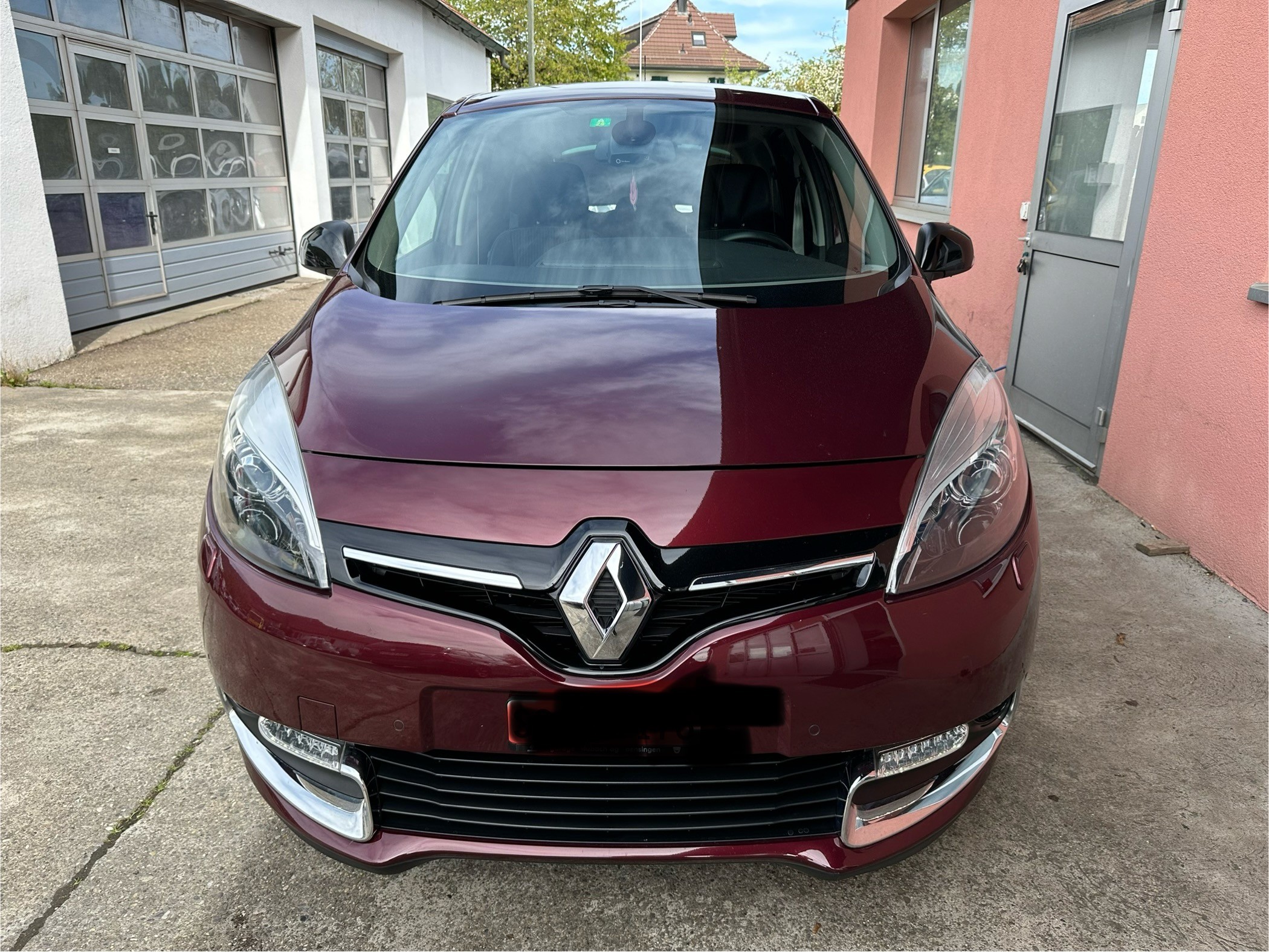 RENAULT Scénic 2.0 16V Bose X-Tronic CVT