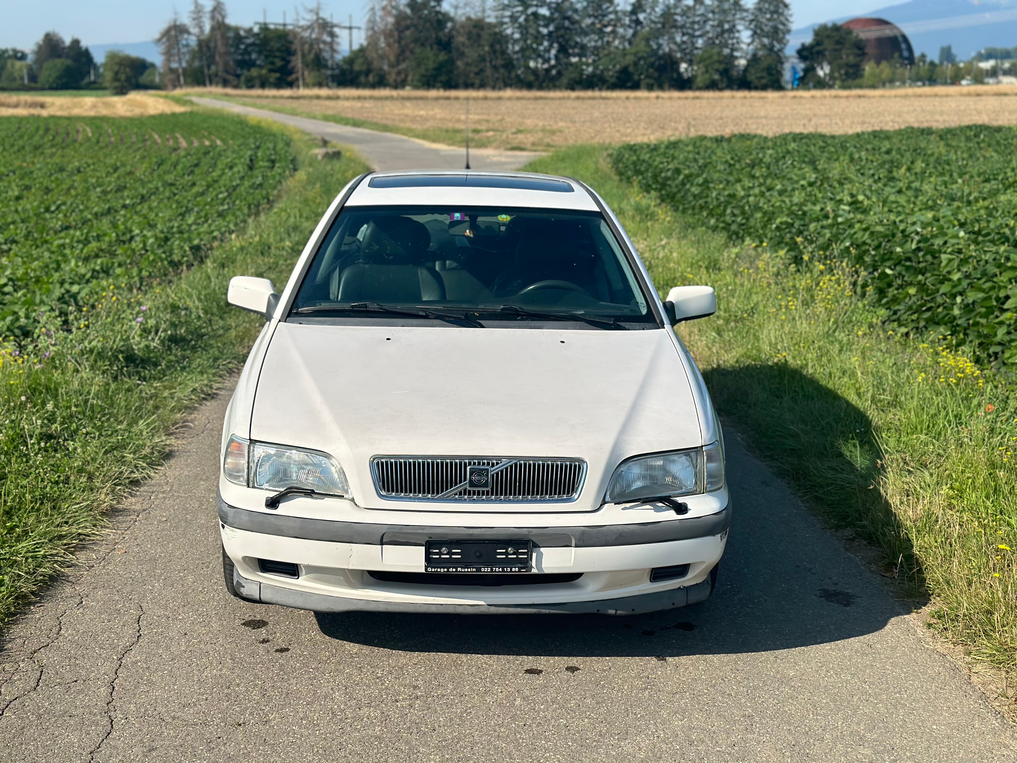 VOLVO V40 2.0