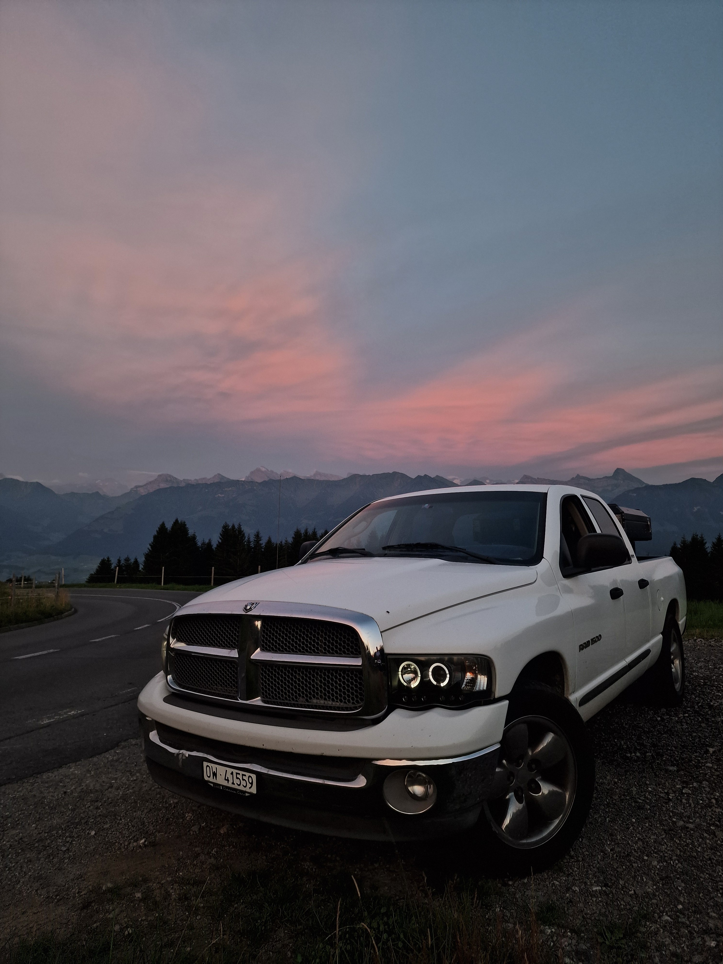 DODGE Dodge Ram 1500 V8