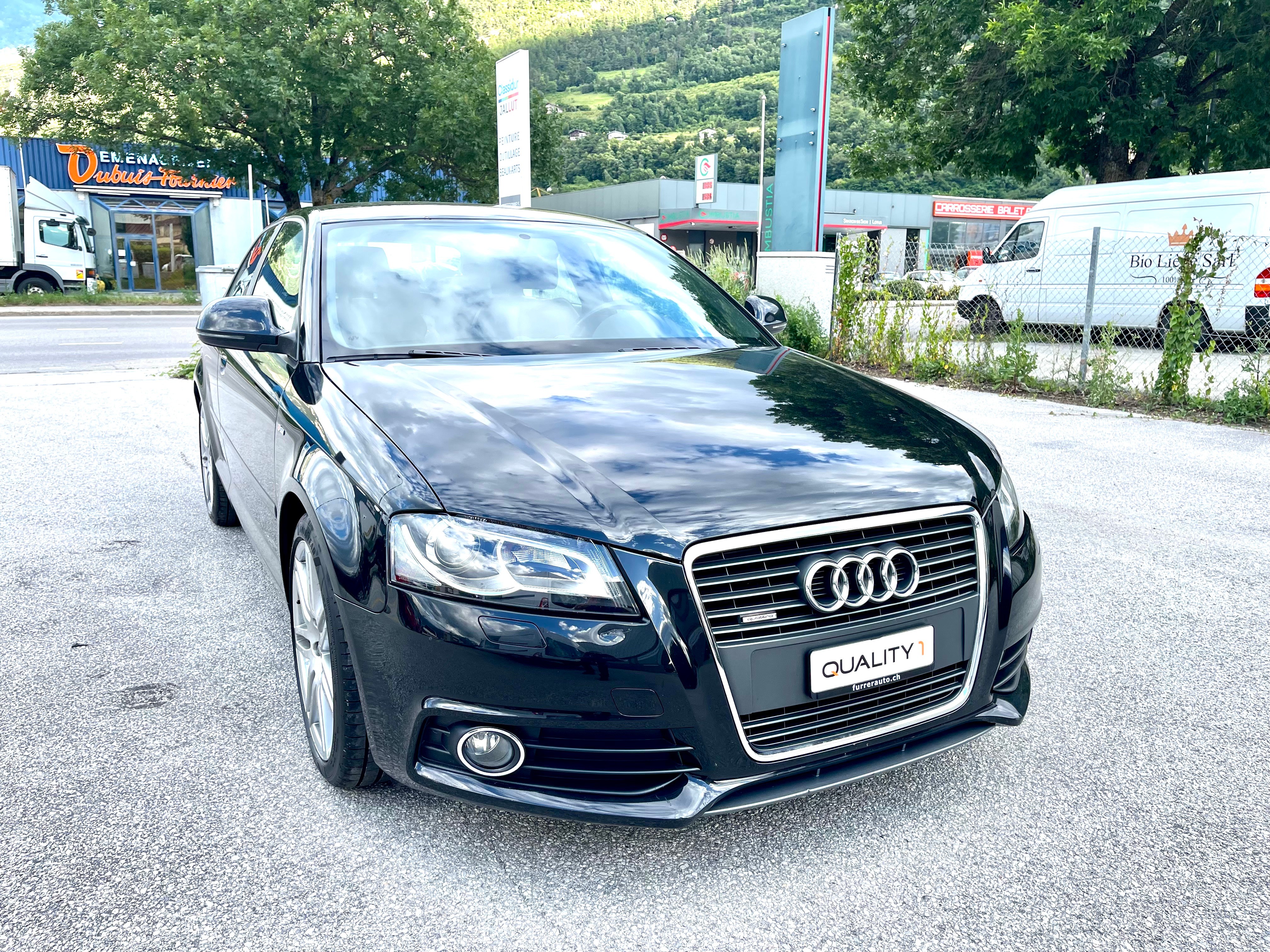 AUDI A3 2.0 TFSI Ambition quattro S-tronic