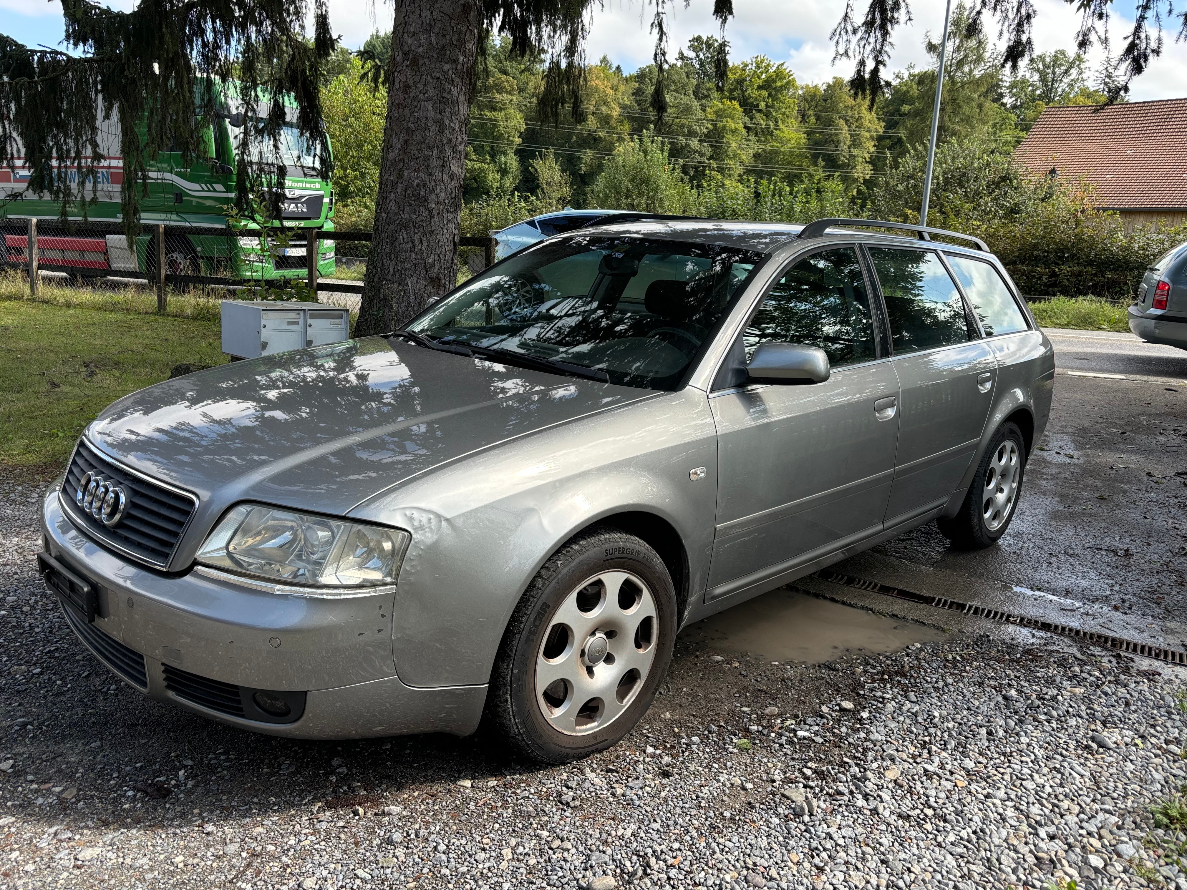 AUDI A6 Avant 2.4