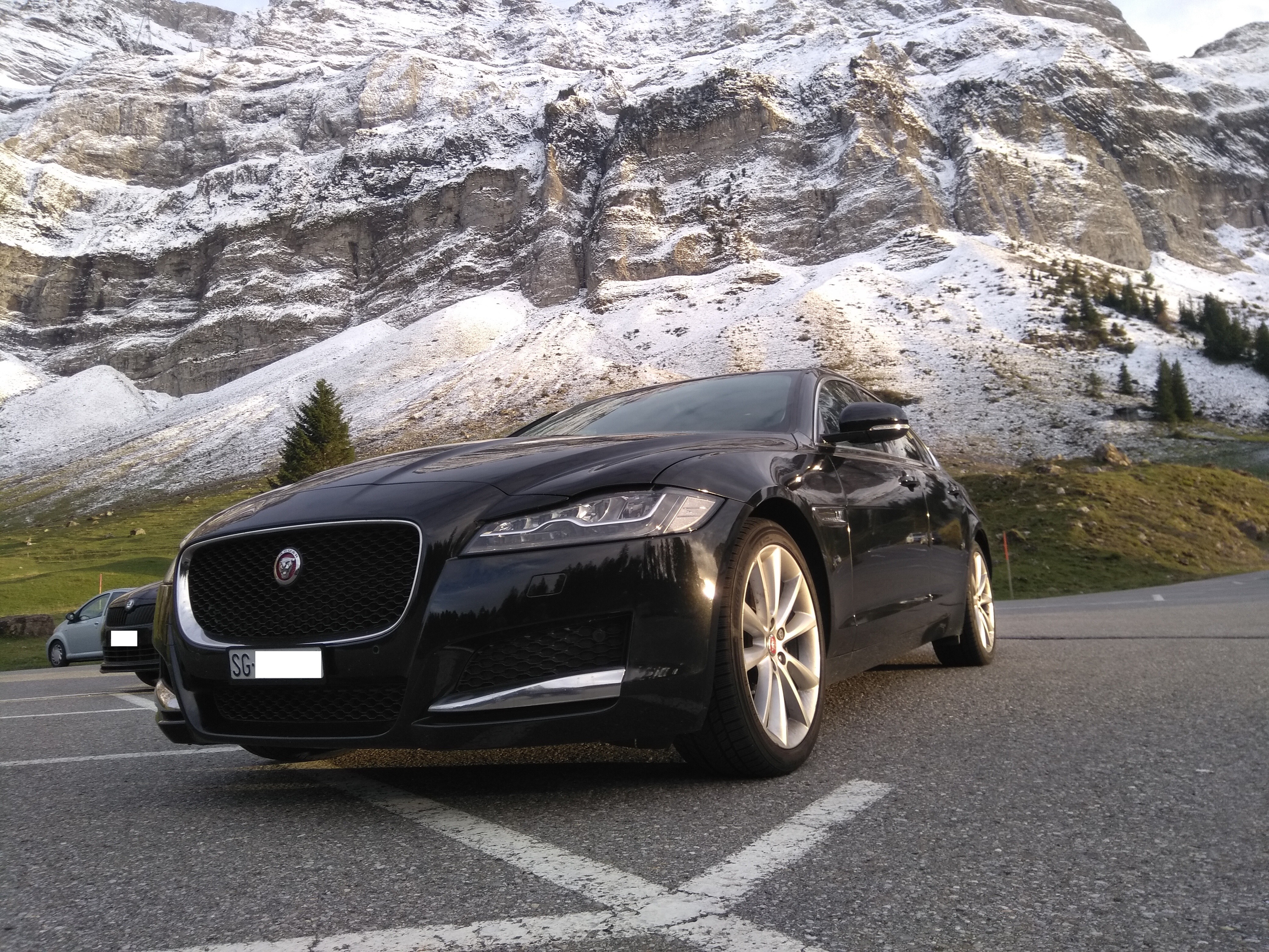 JAGUAR XF 20d Pure AWD Automatic