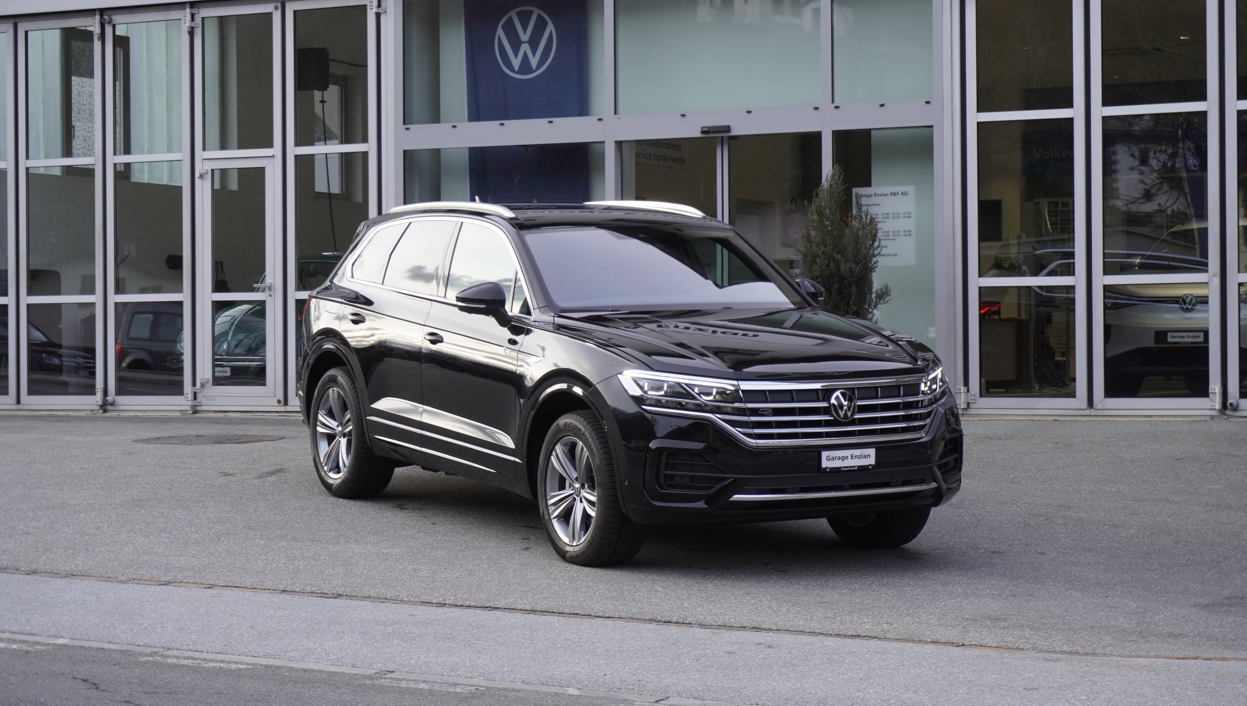 VW Touareg 3.0 TDI R Line Tiptronic