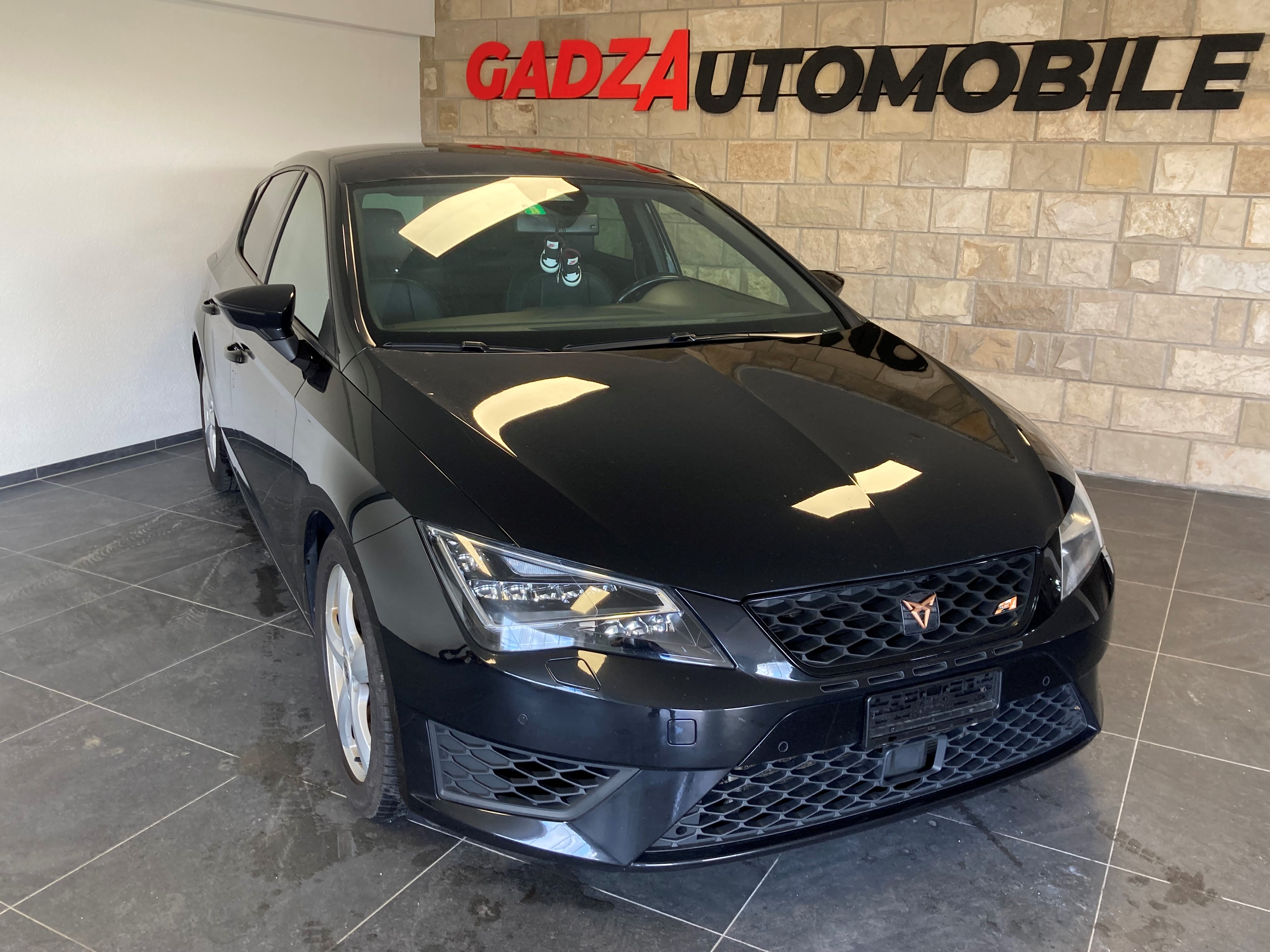 SEAT Leon 2.0 TSI Cupra 280 DSG