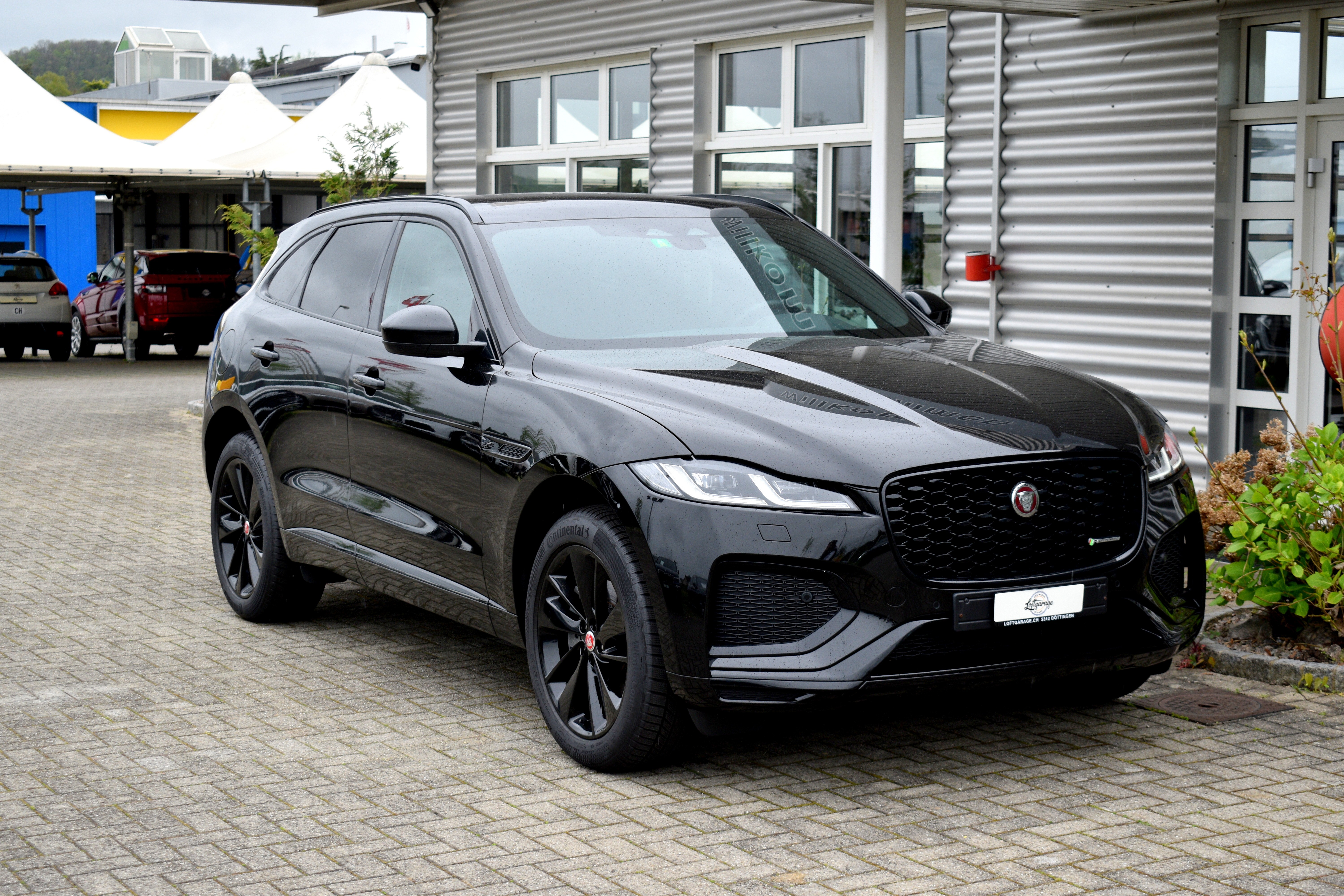 JAGUAR F-Pace 2.0 P250 R-Dynamic Black SE AWD