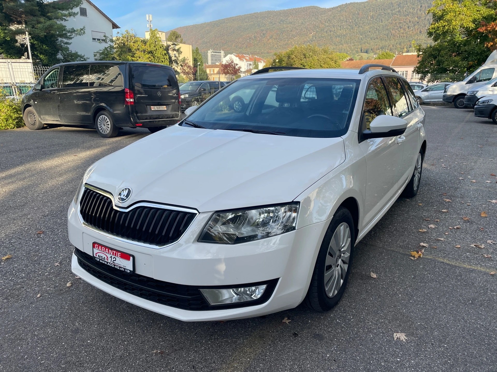 SKODA Octavia Combi 1.6 TDI Ambition 4x4 * Gr. Navi * Klima--auto * PDC V&H * Tempomat * Ab MFK 03.2023