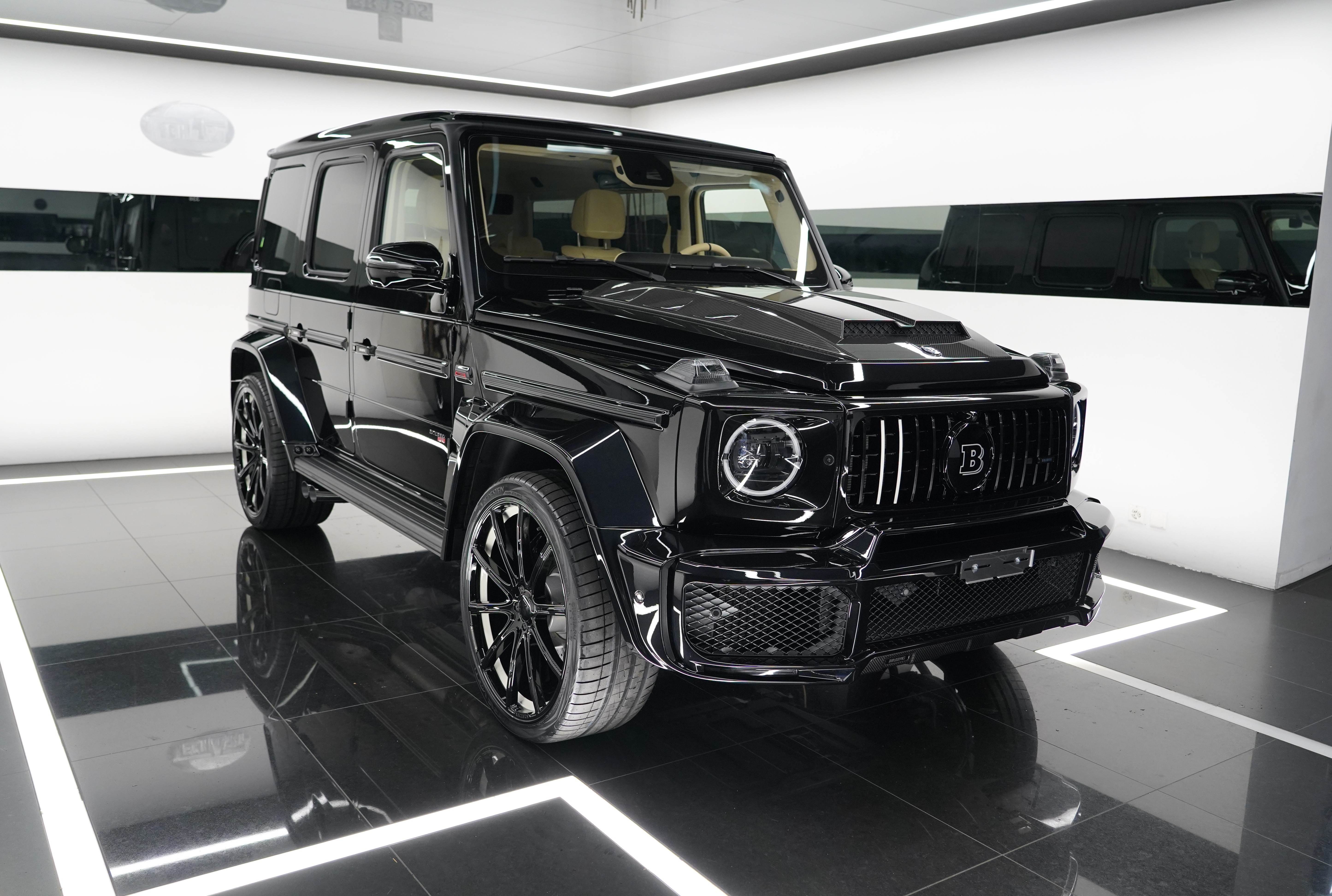 MERCEDES-BENZ G 63 AMG BRABUS WideStar 700