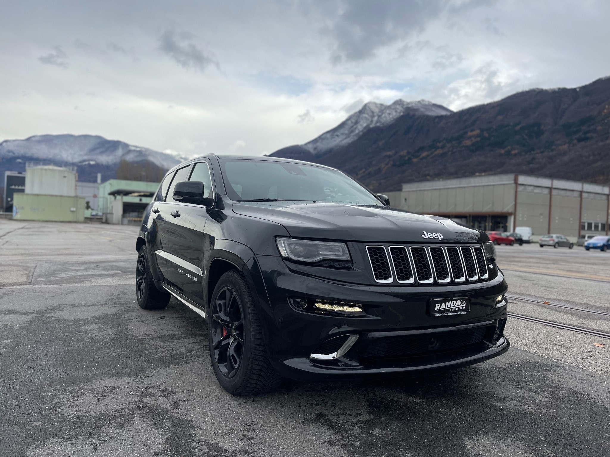 JEEP Grand Cherokee 6.4 V8 HEMI SRT8 Automatic