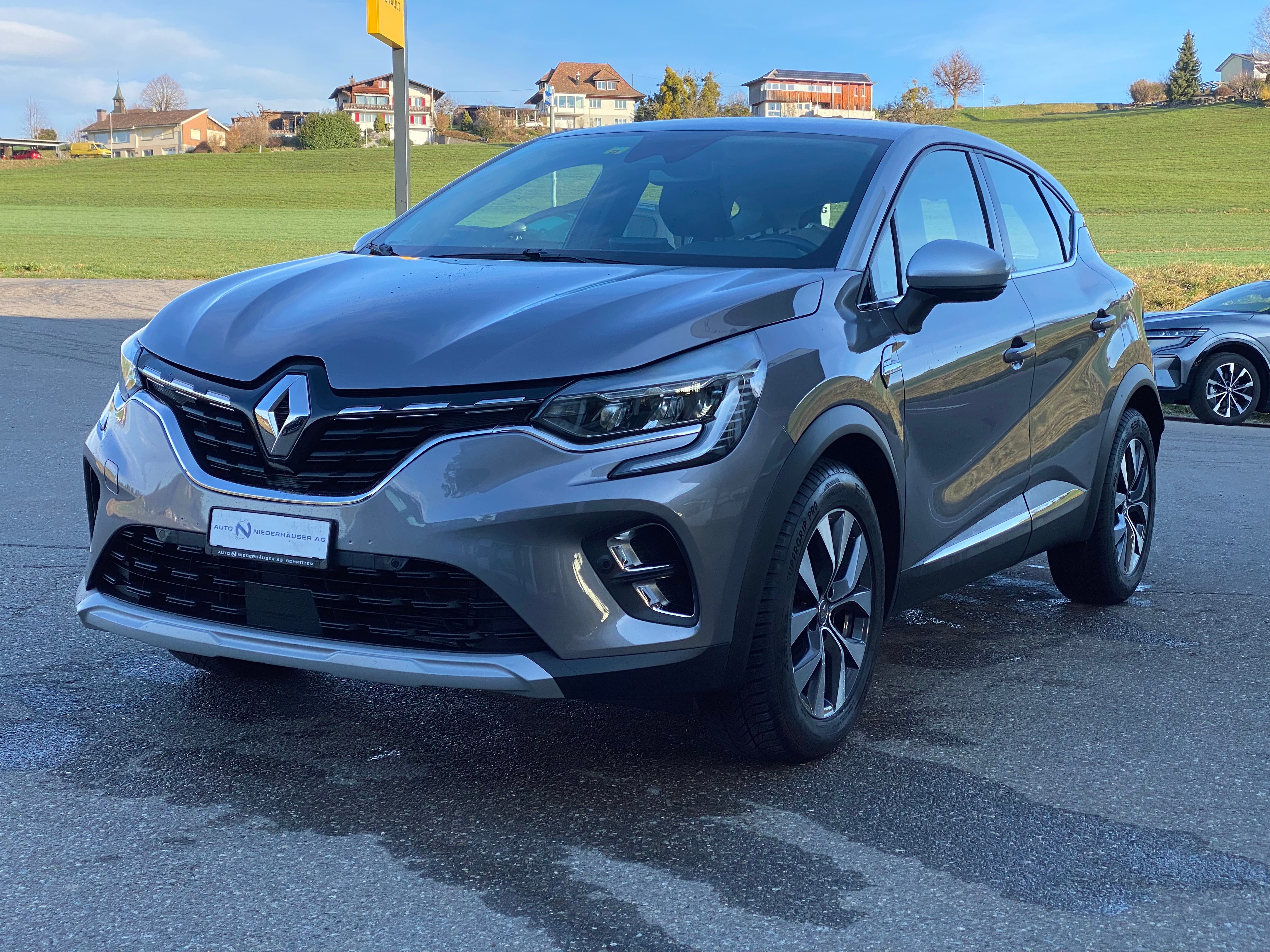 RENAULT Captur 1.3 TCe EDC Intens EDC