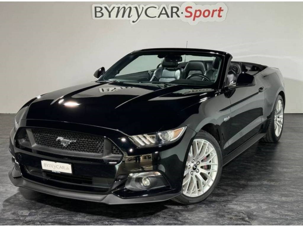 FORD Mustang Convertible 5.0 V8 GT Automat