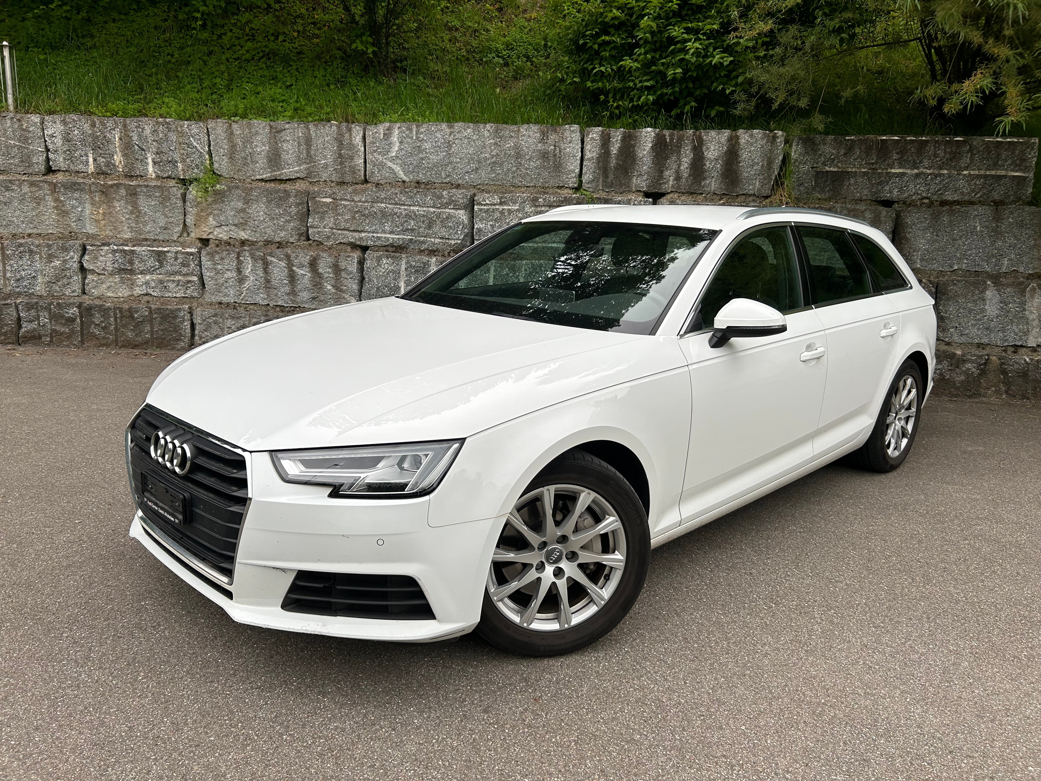 AUDI A4 Avant 40 TDI quattro S-tronic