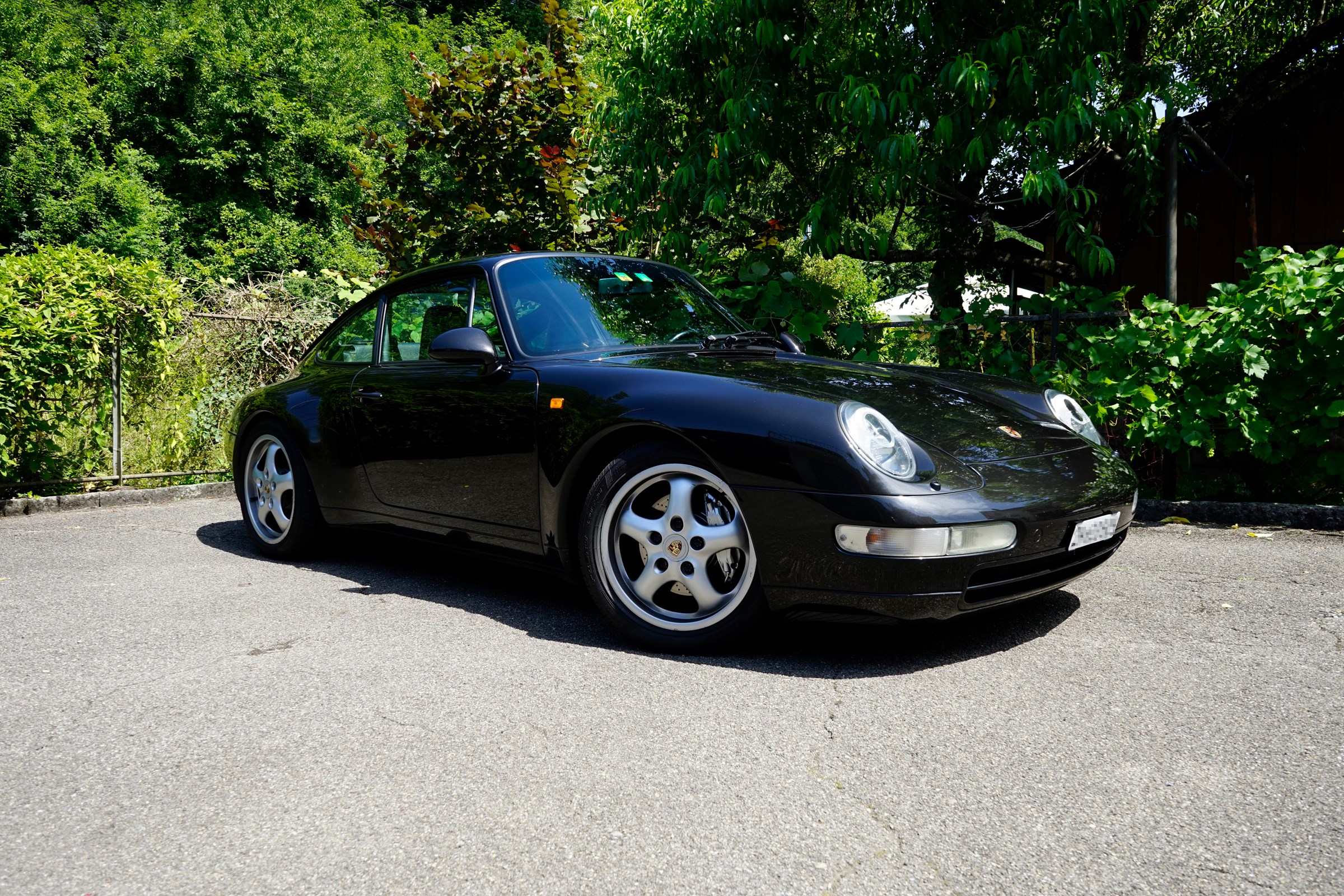 PORSCHE 911 Carrera 4