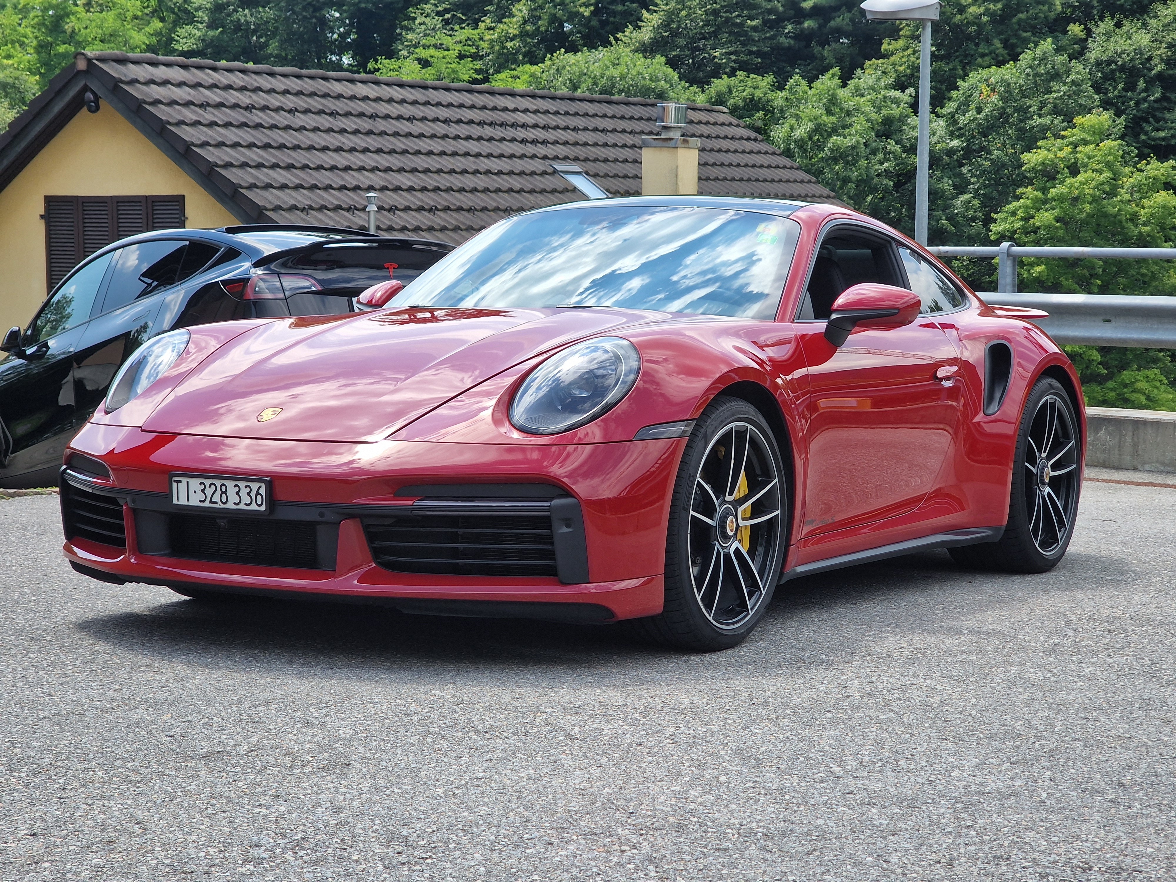 PORSCHE 911 Turbo S PDK