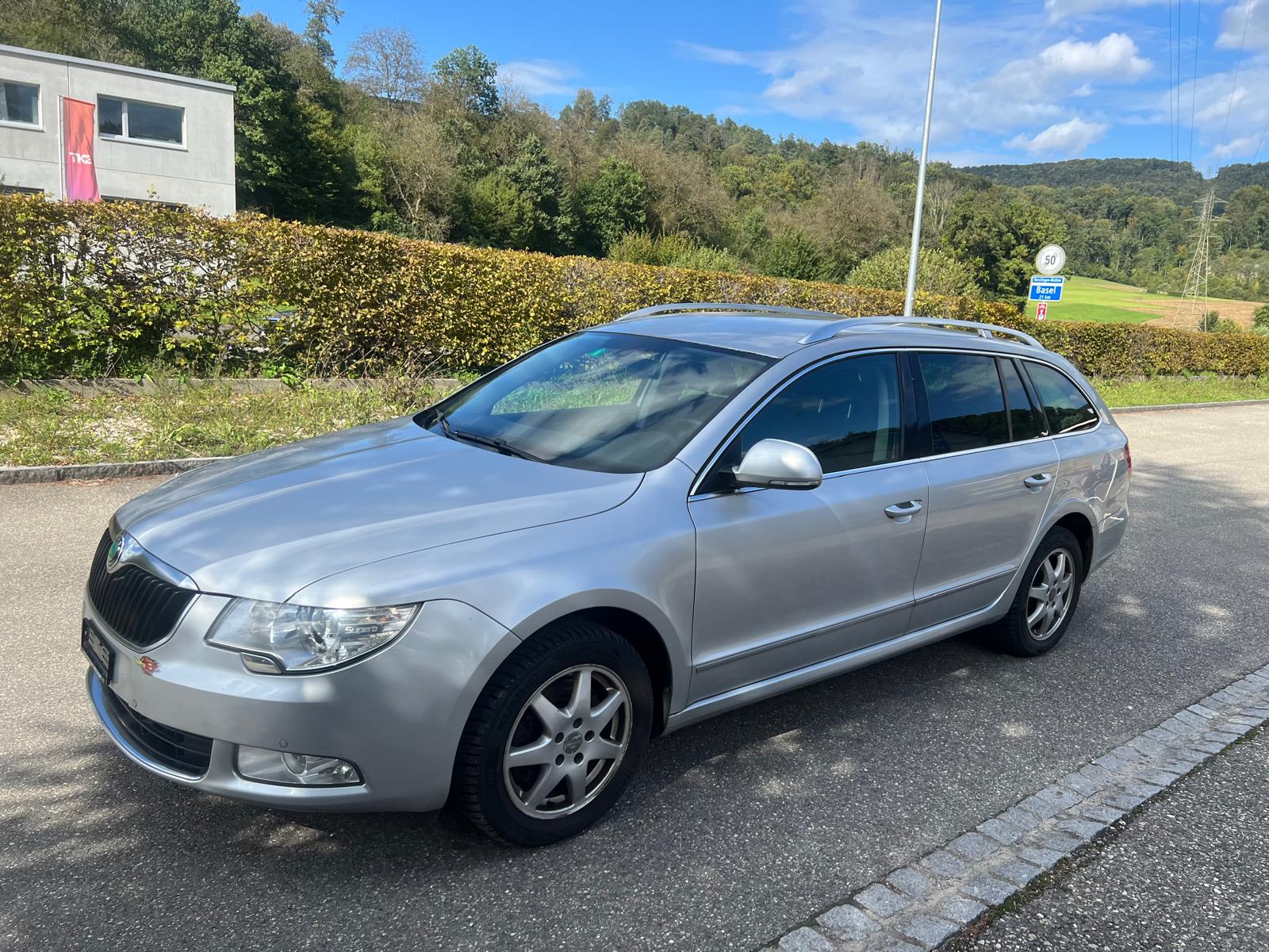 SKODA Superb Combi 1.8 TSI Ambition DSG