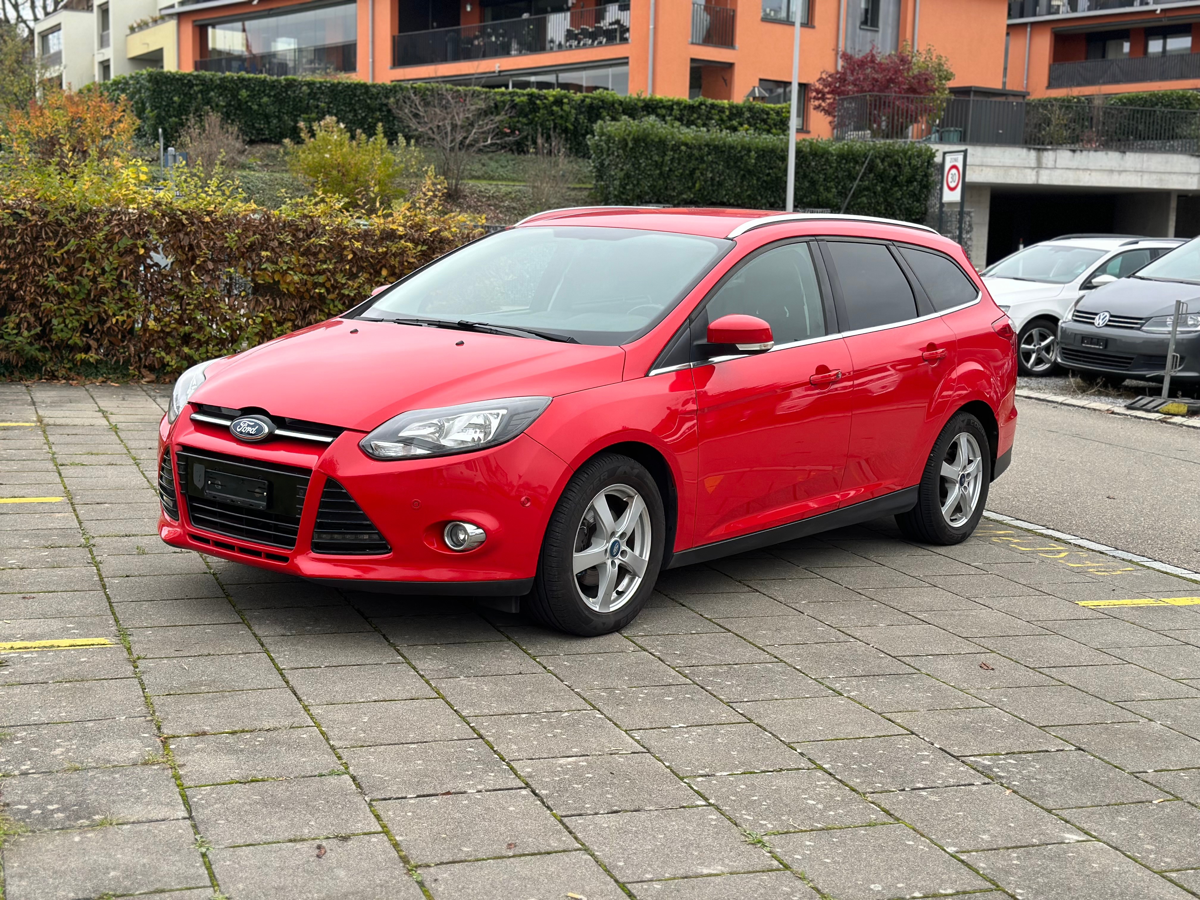 FORD Focus 1.6i VCT Titanium PowerShift