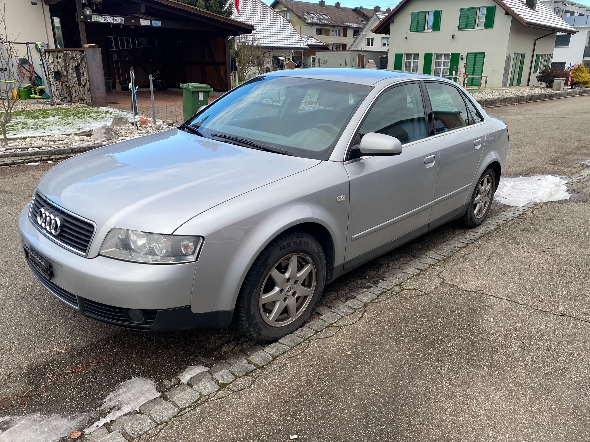 AUDI A4 2.0