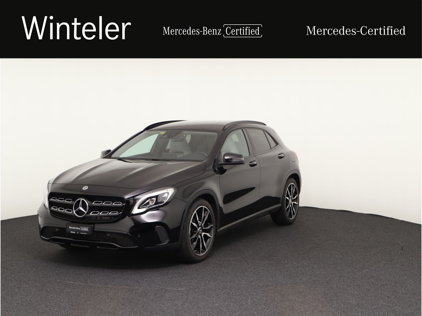 MERCEDES-BENZ GLA 200 Night Star