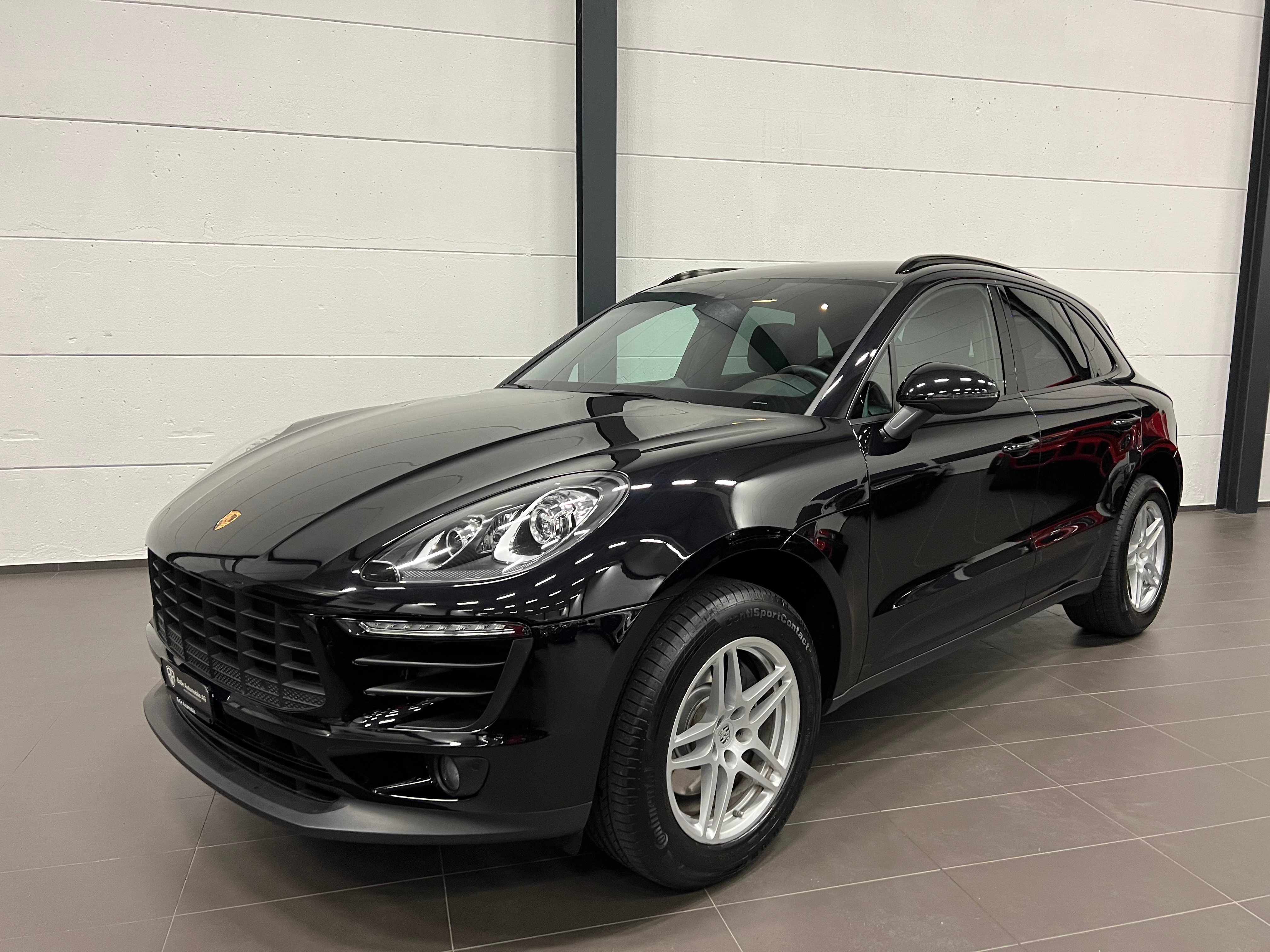 PORSCHE Macan PDK