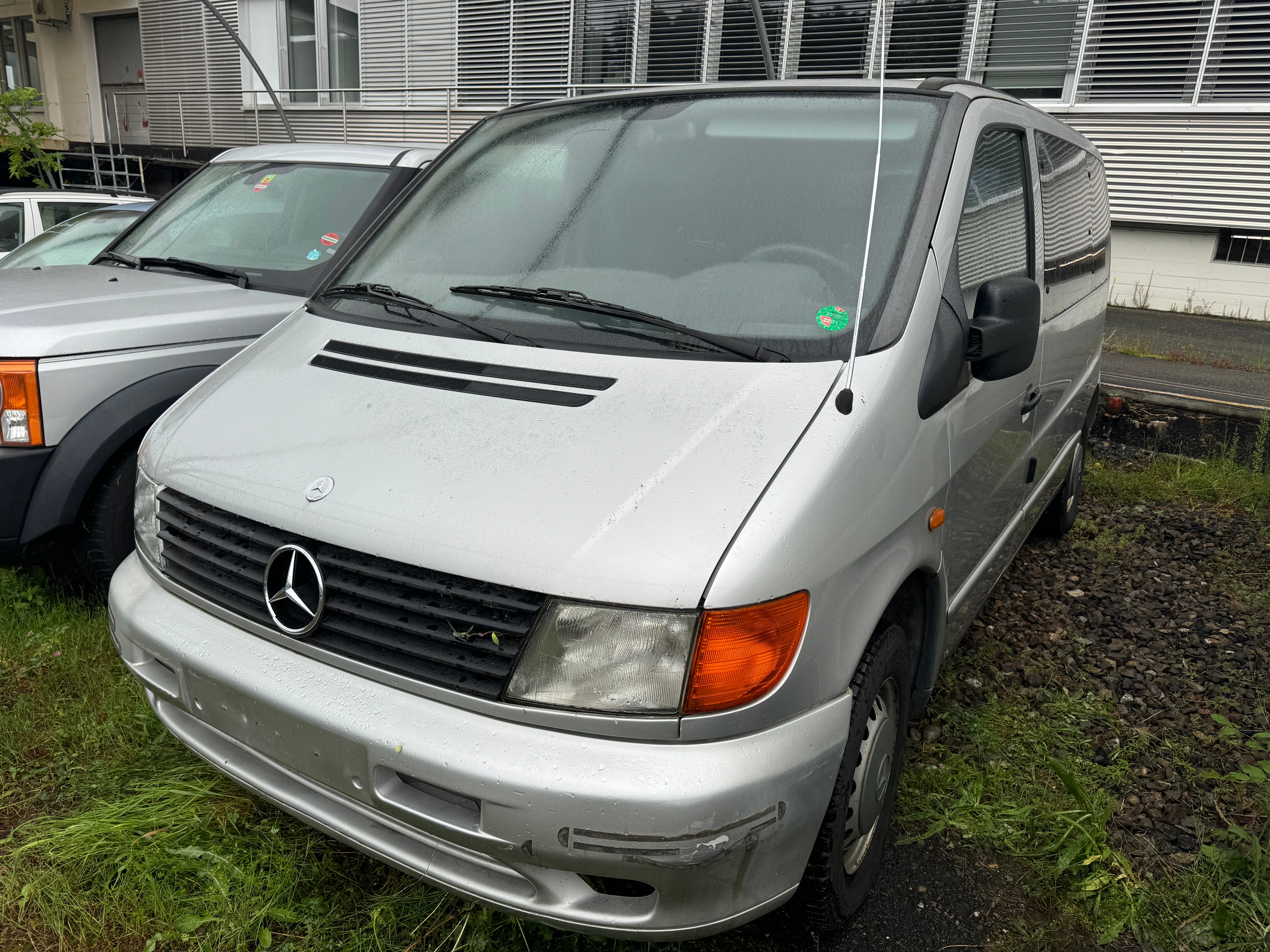 MERCEDES-BENZ Vito F 112CDI