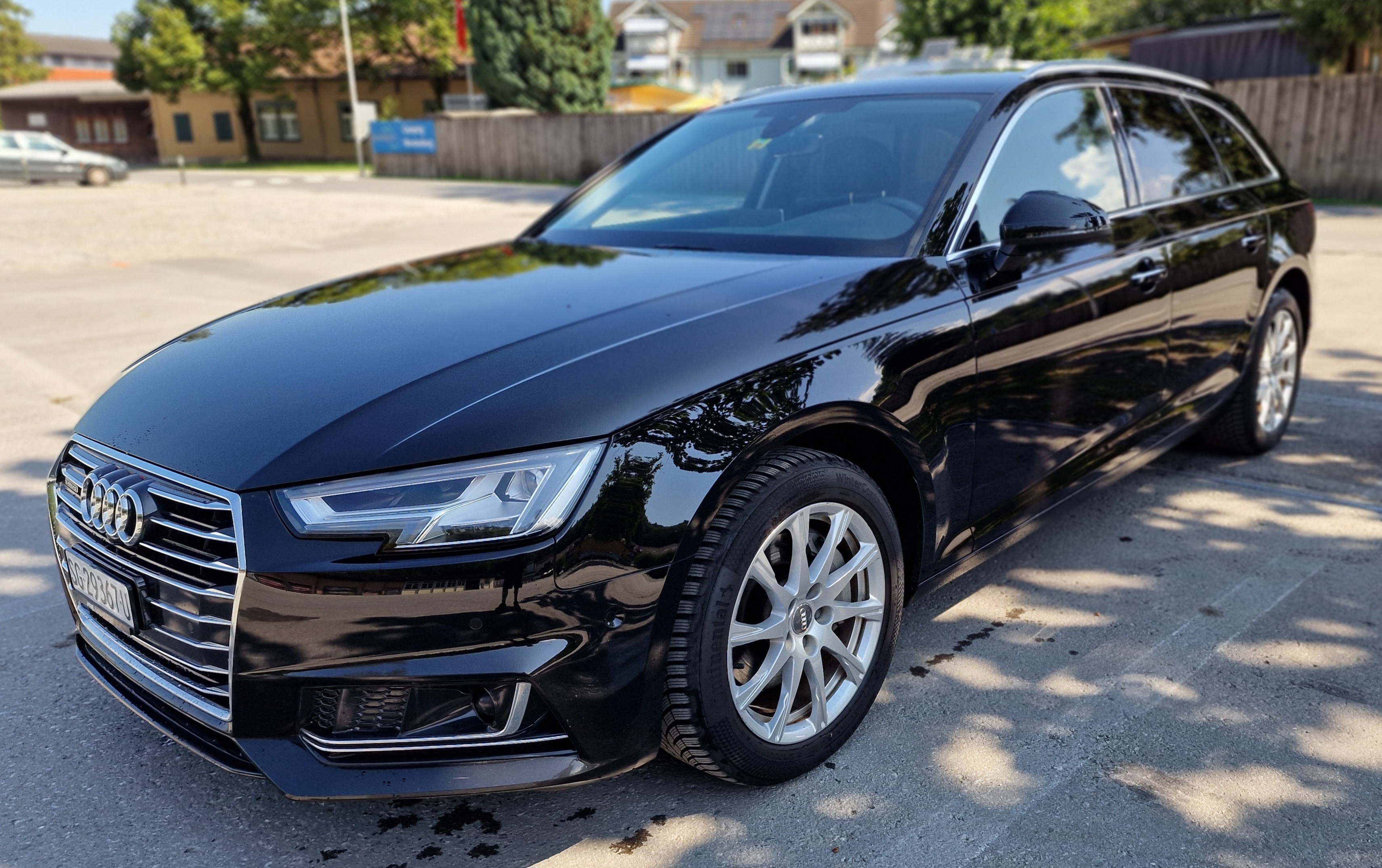 AUDI A4 Avant 40 TDI Design quattro S-tronic