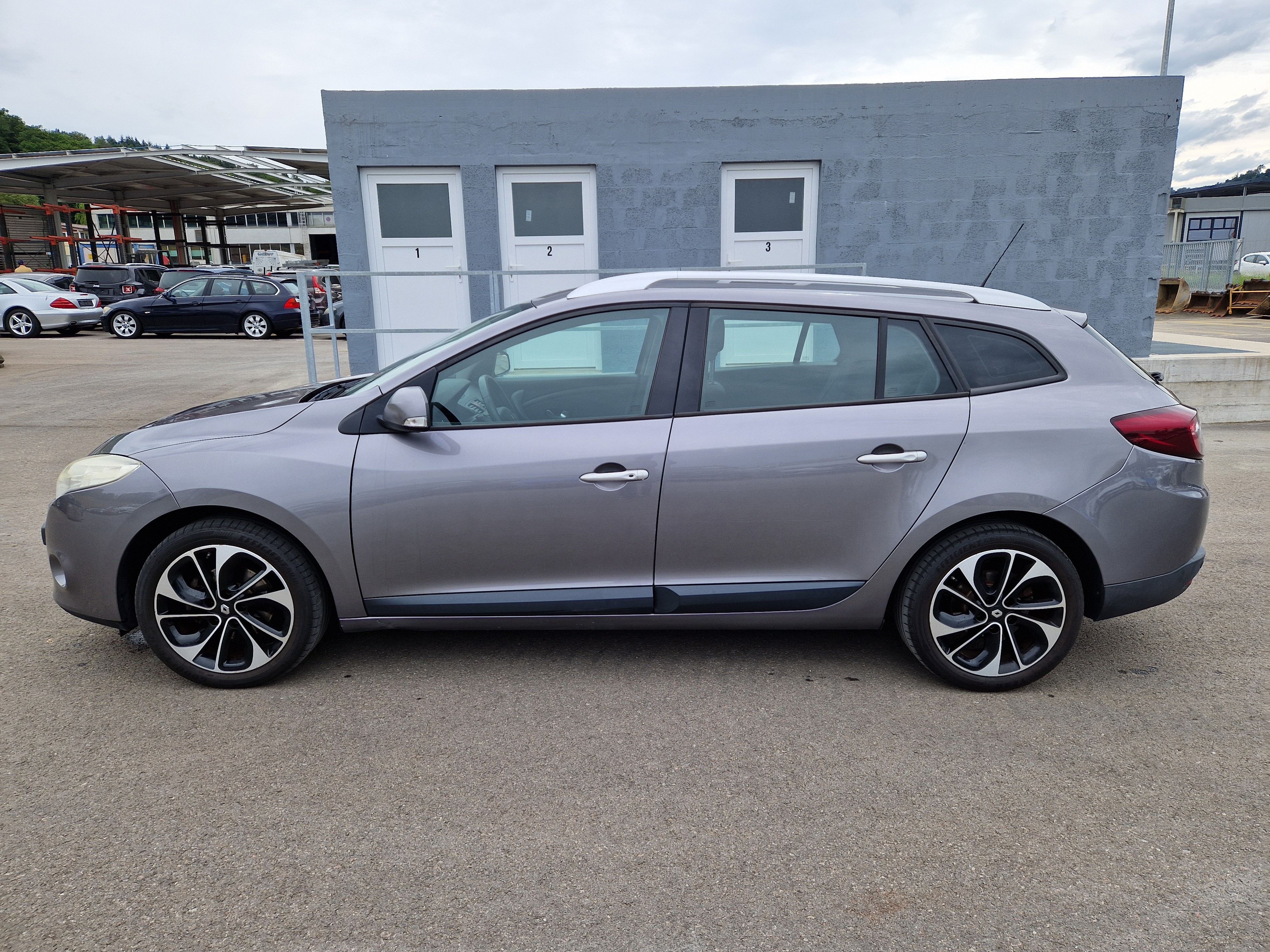 RENAULT Mégane Grandtour 2.0 16V Expression CVT