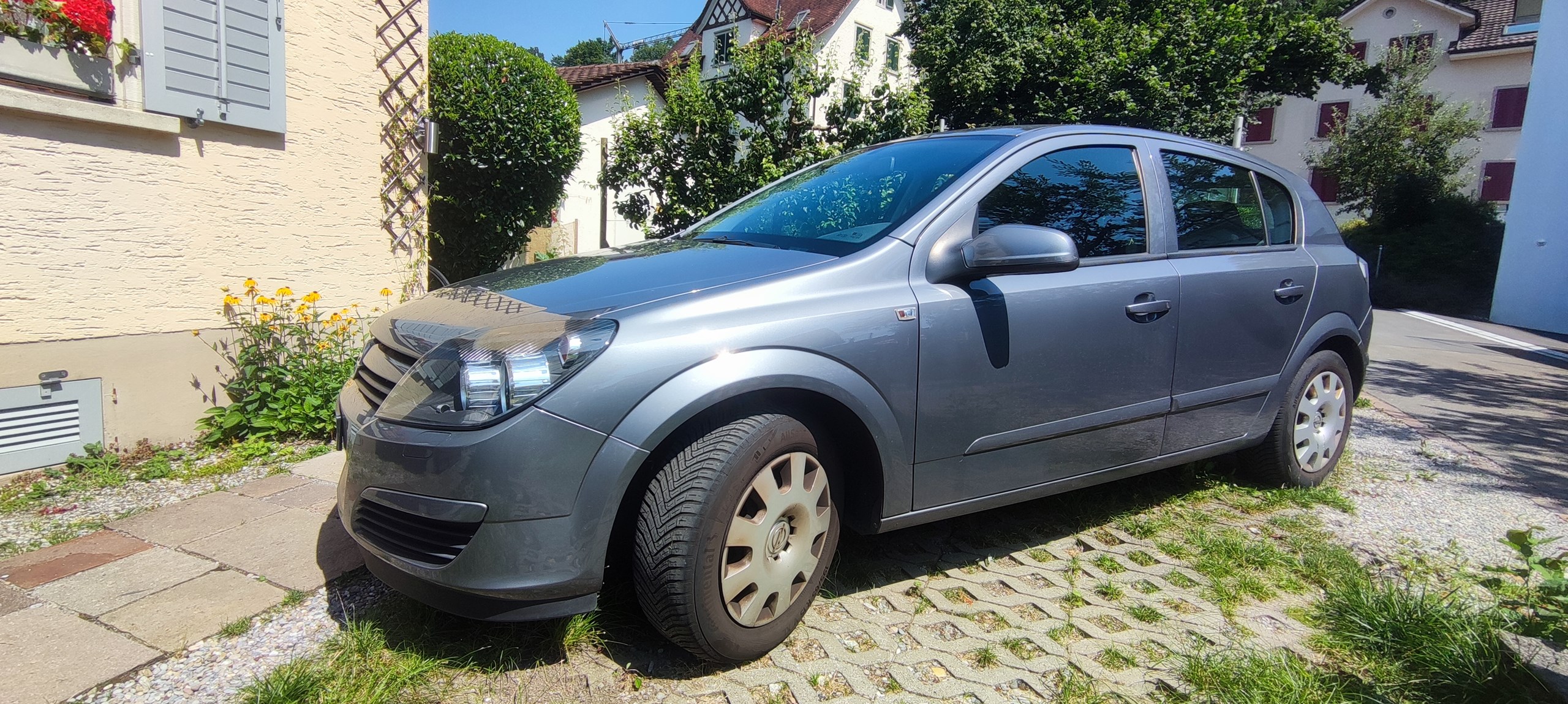 OPEL Astra 1.6i 16V TP (Enjoy)