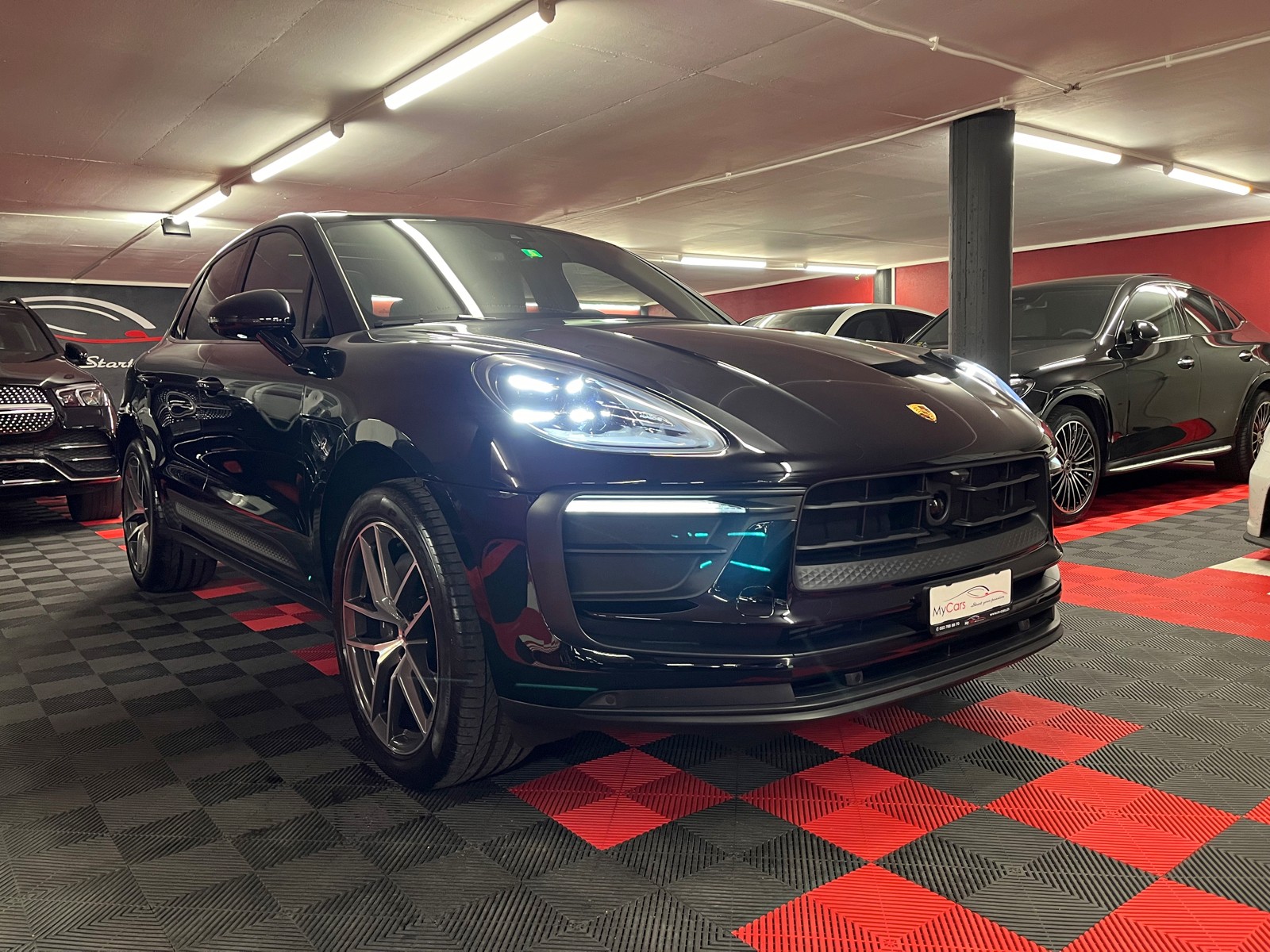 PORSCHE Macan PDK