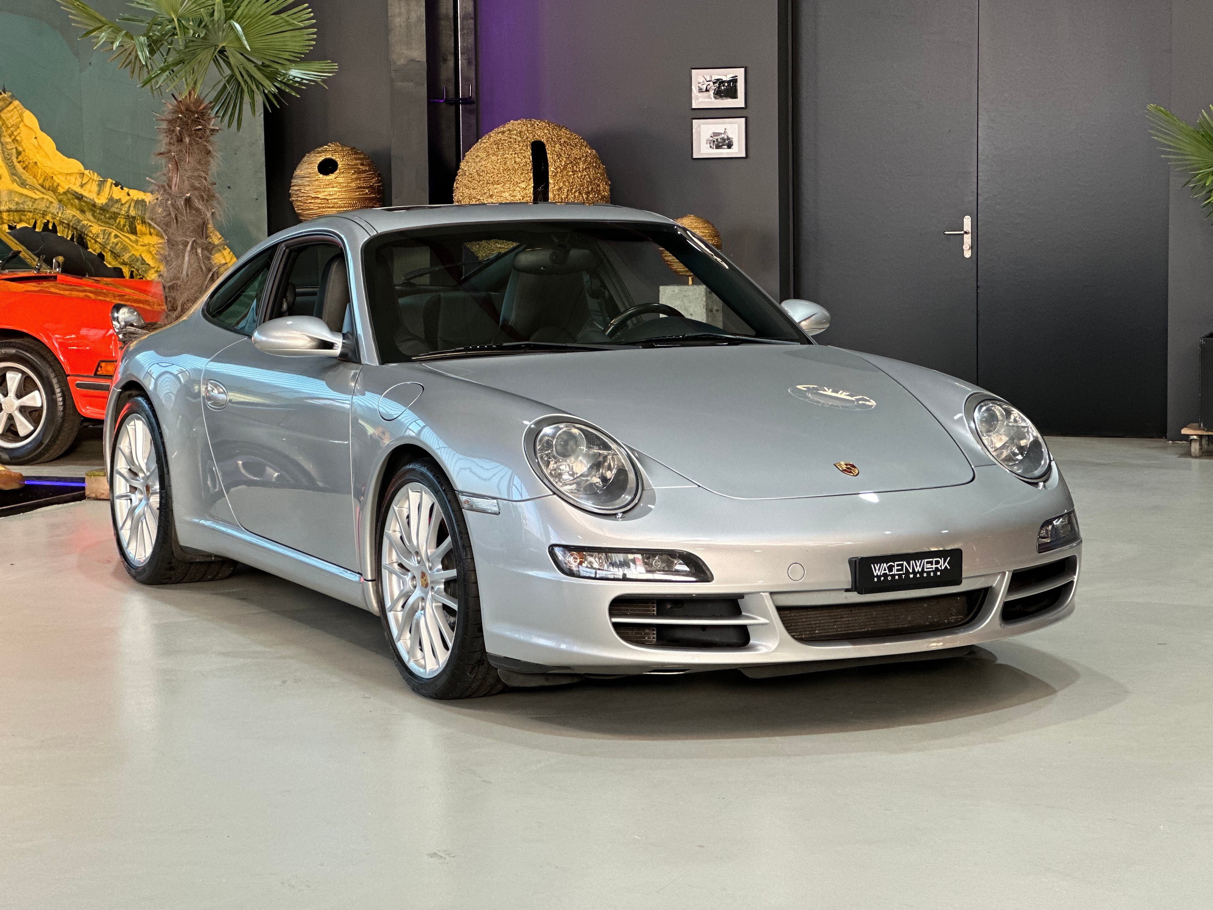 PORSCHE 911 Carrera S (997)