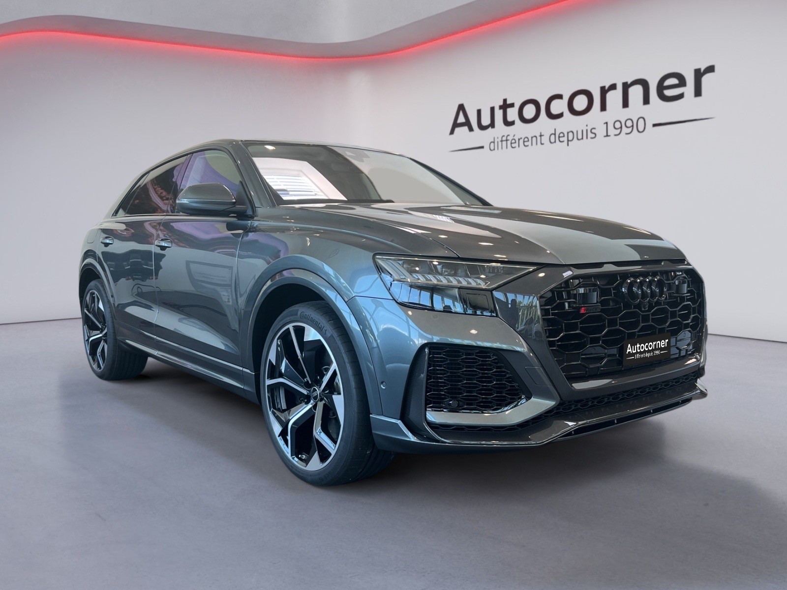 AUDI RSQ8 quattro tiptronic