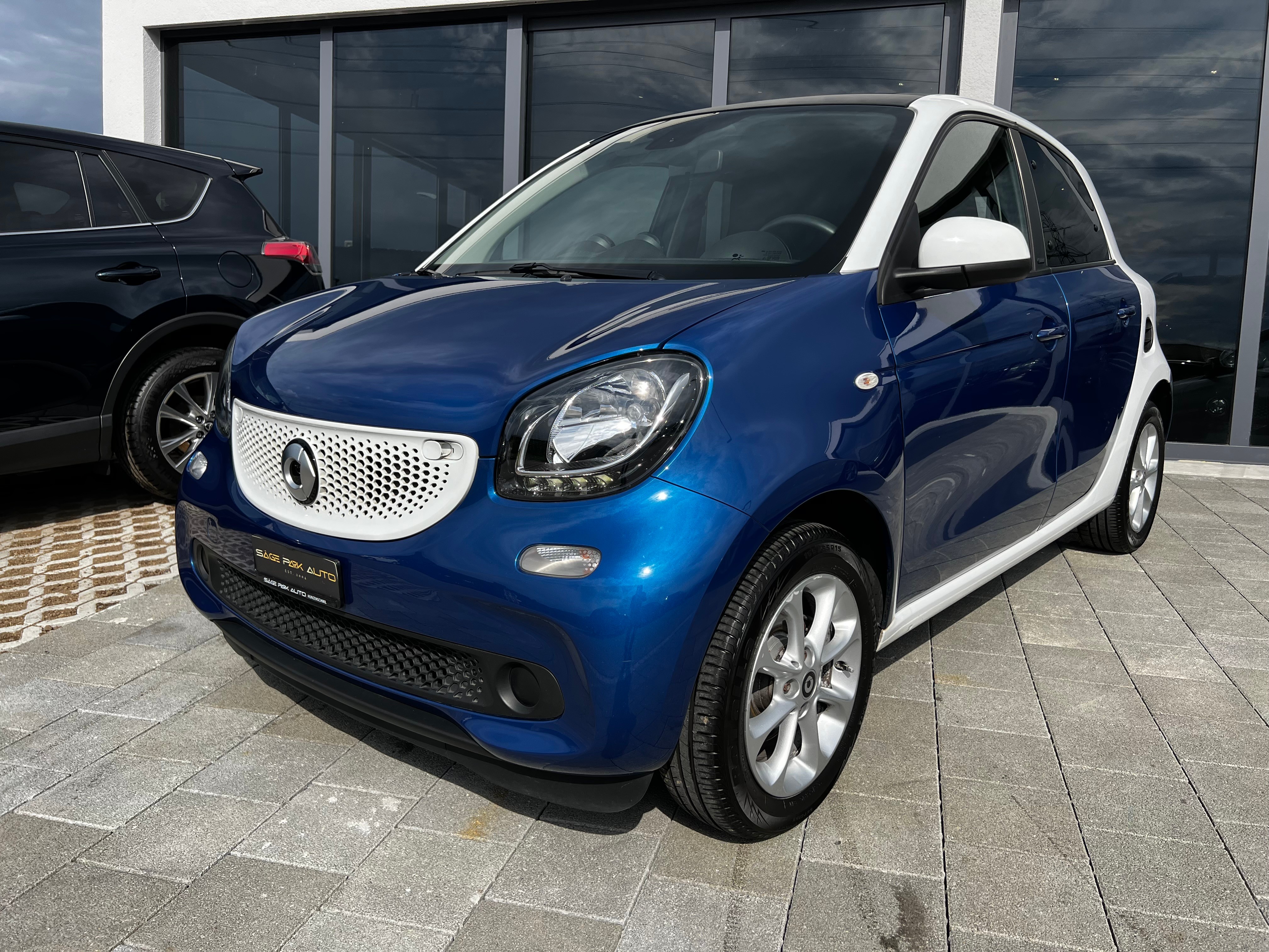 SMART forfour passion