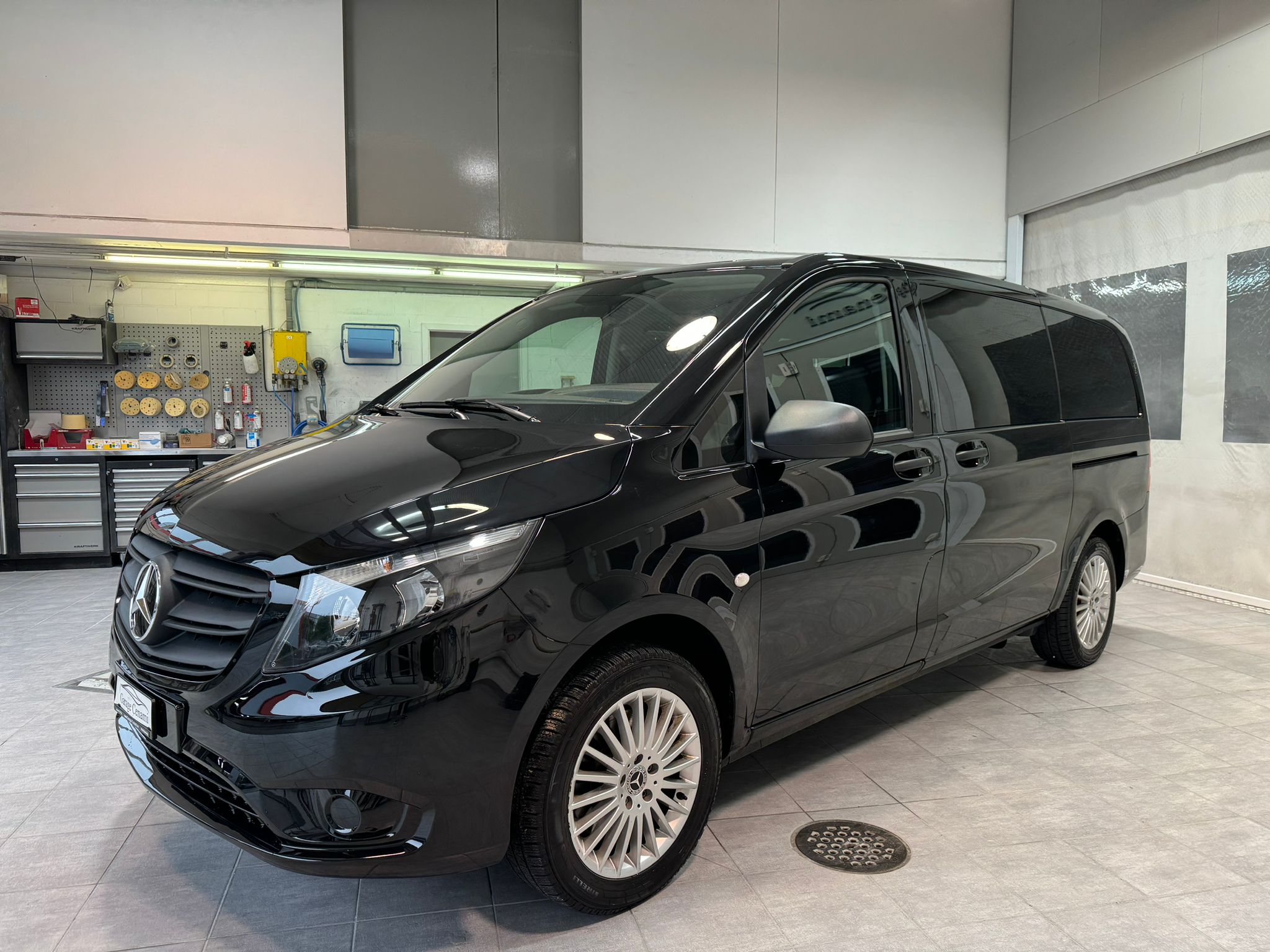 MERCEDES-BENZ Vito 116 CDI Lang Select Tourer 4Matic 9G-Tronic