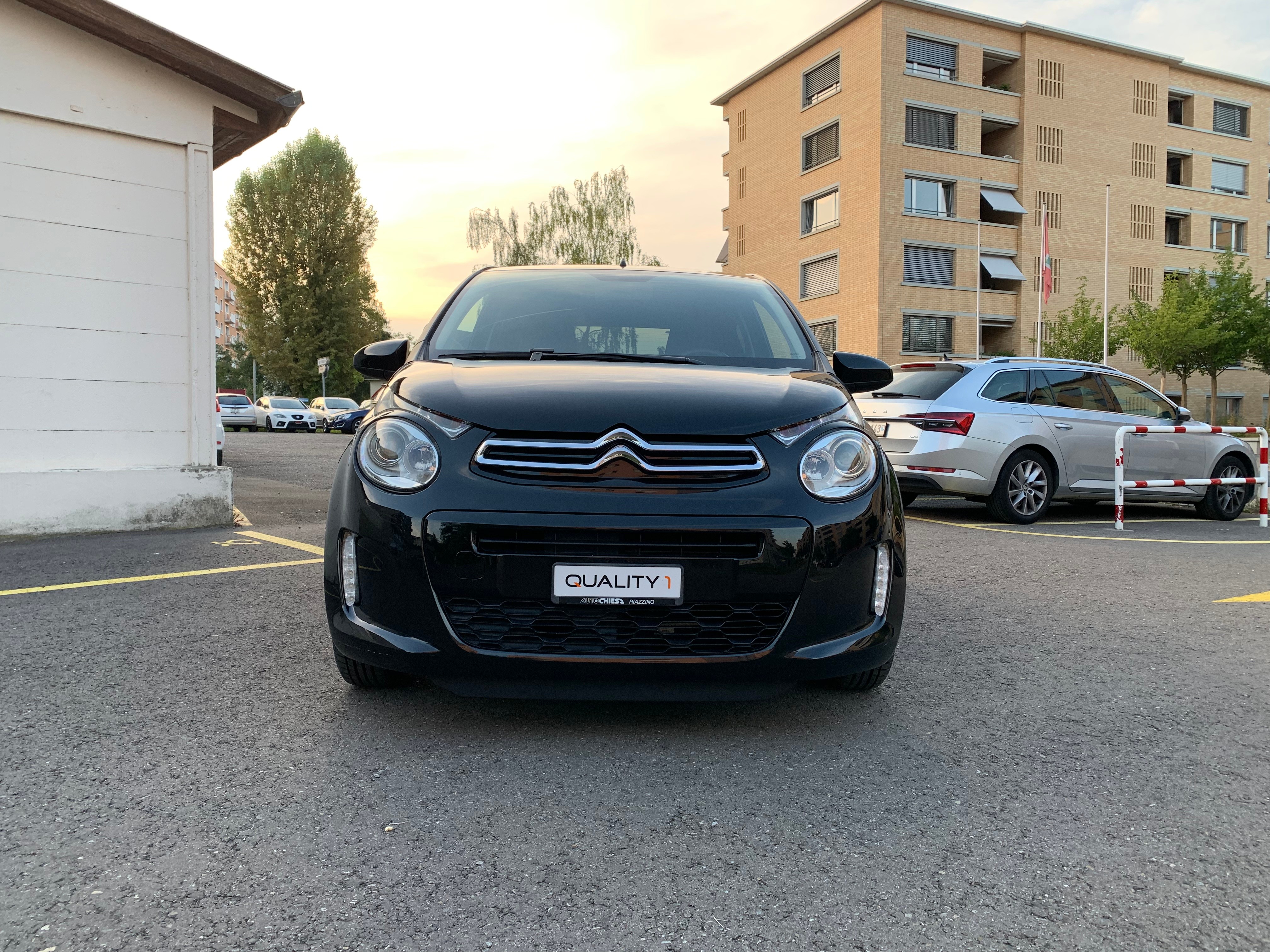 CITROEN C1 1.2 VTi Shine Edition