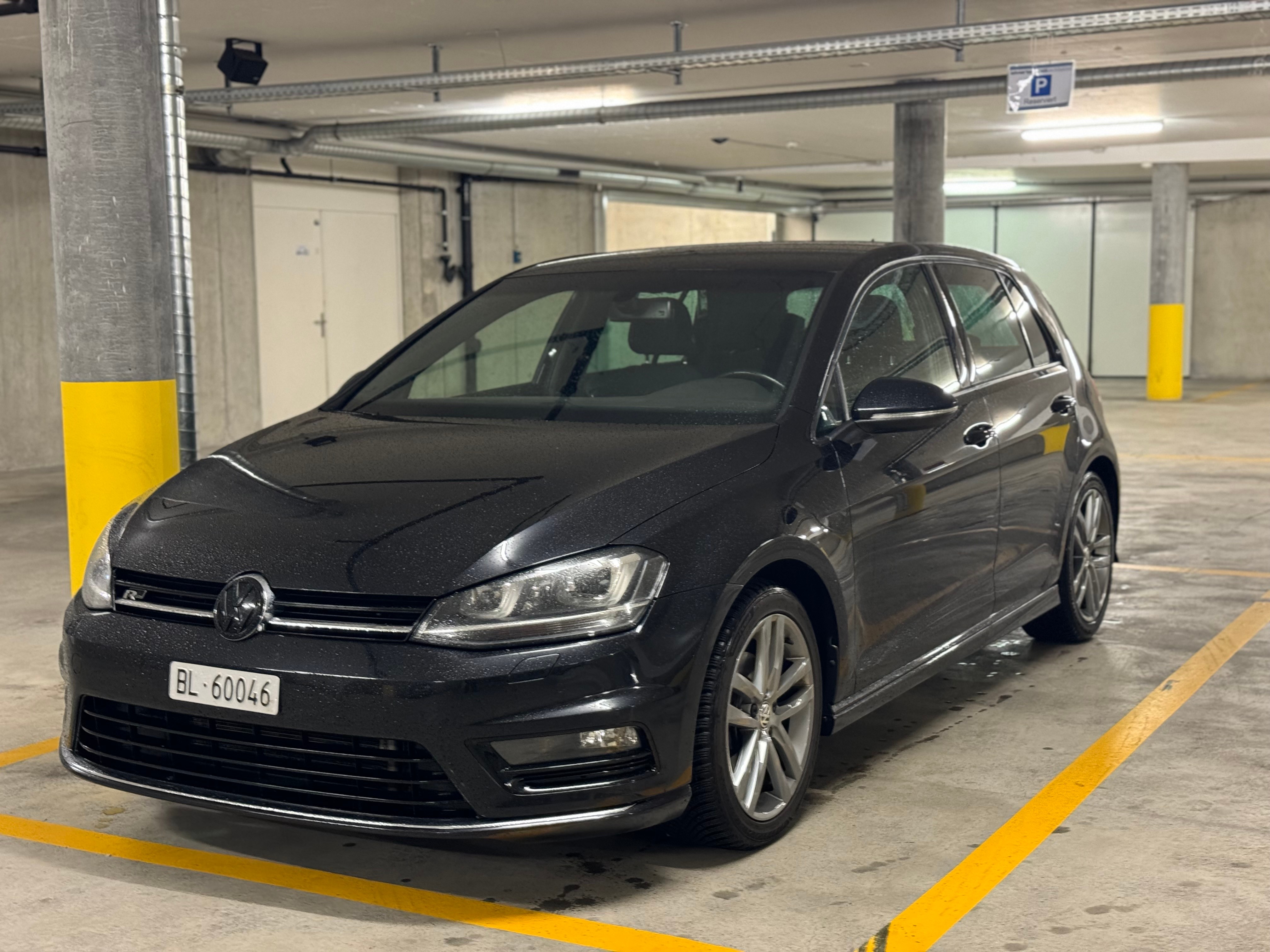 VW Golf 2.0 TDI R-Line Design