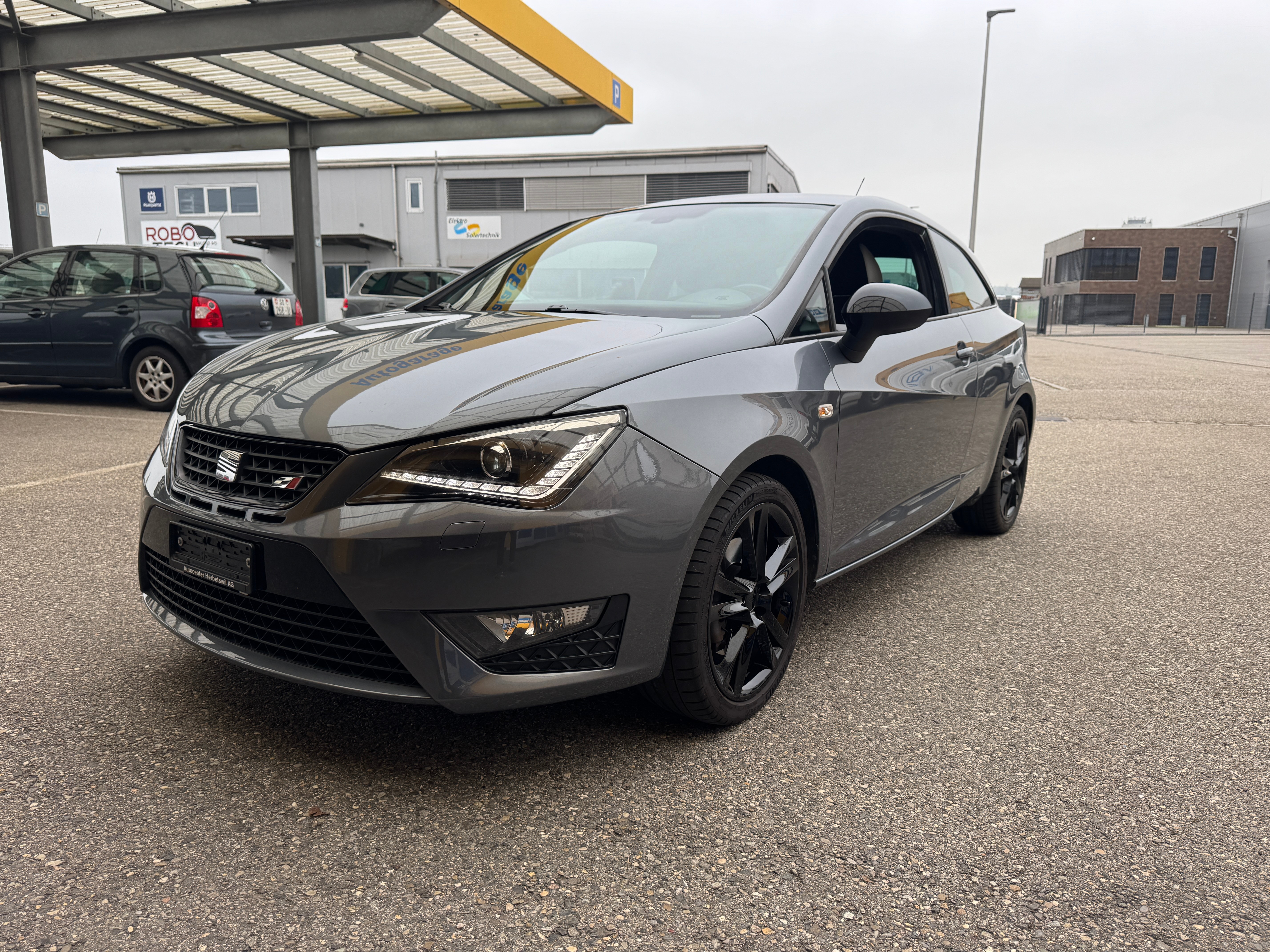 SEAT Ibiza SC 1.4 TSI Cupra DSG