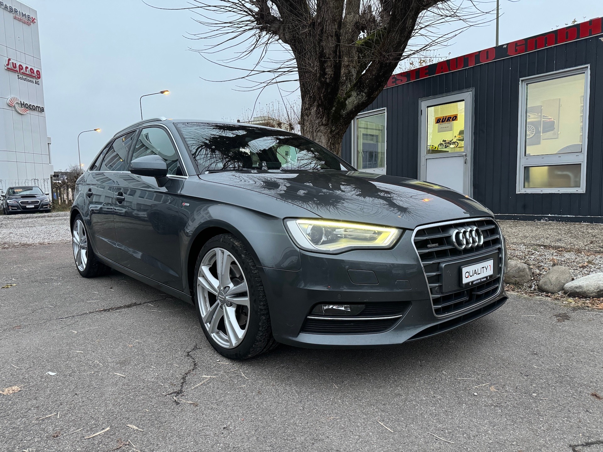 AUDI A3 S-Line Sportback 1.8 TFSI Ambiente quattro