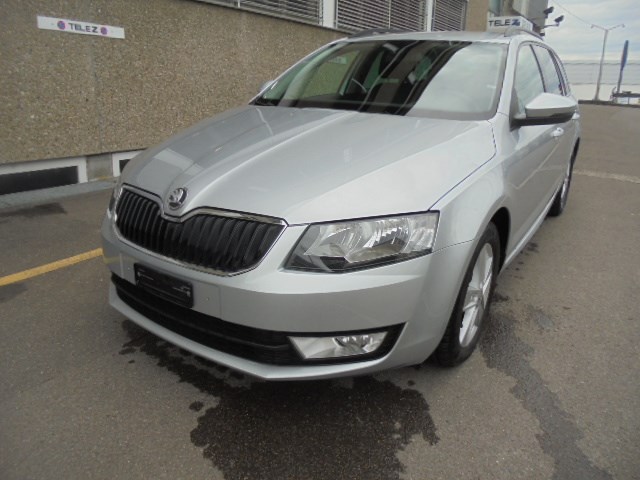 SKODA Octavia Combi 1.6 TDI Elegance