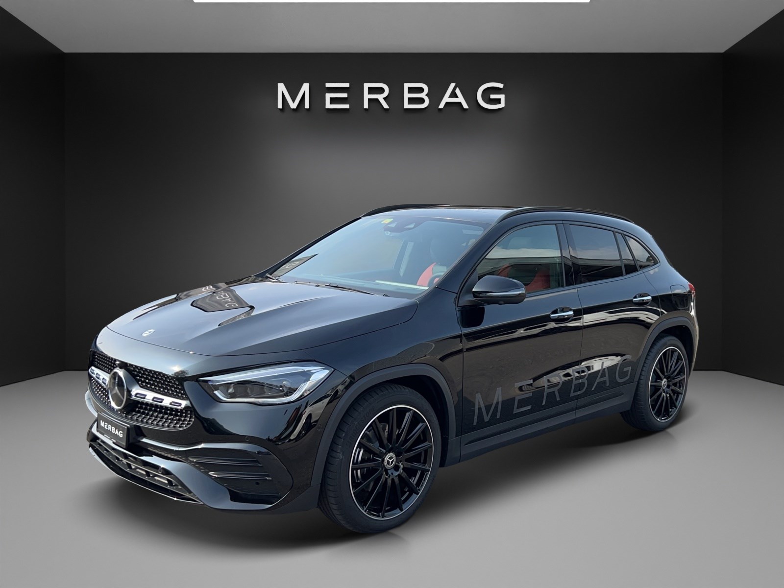 MERCEDES-BENZ GLA 220d 4Matic AMG Line 8G-DCT