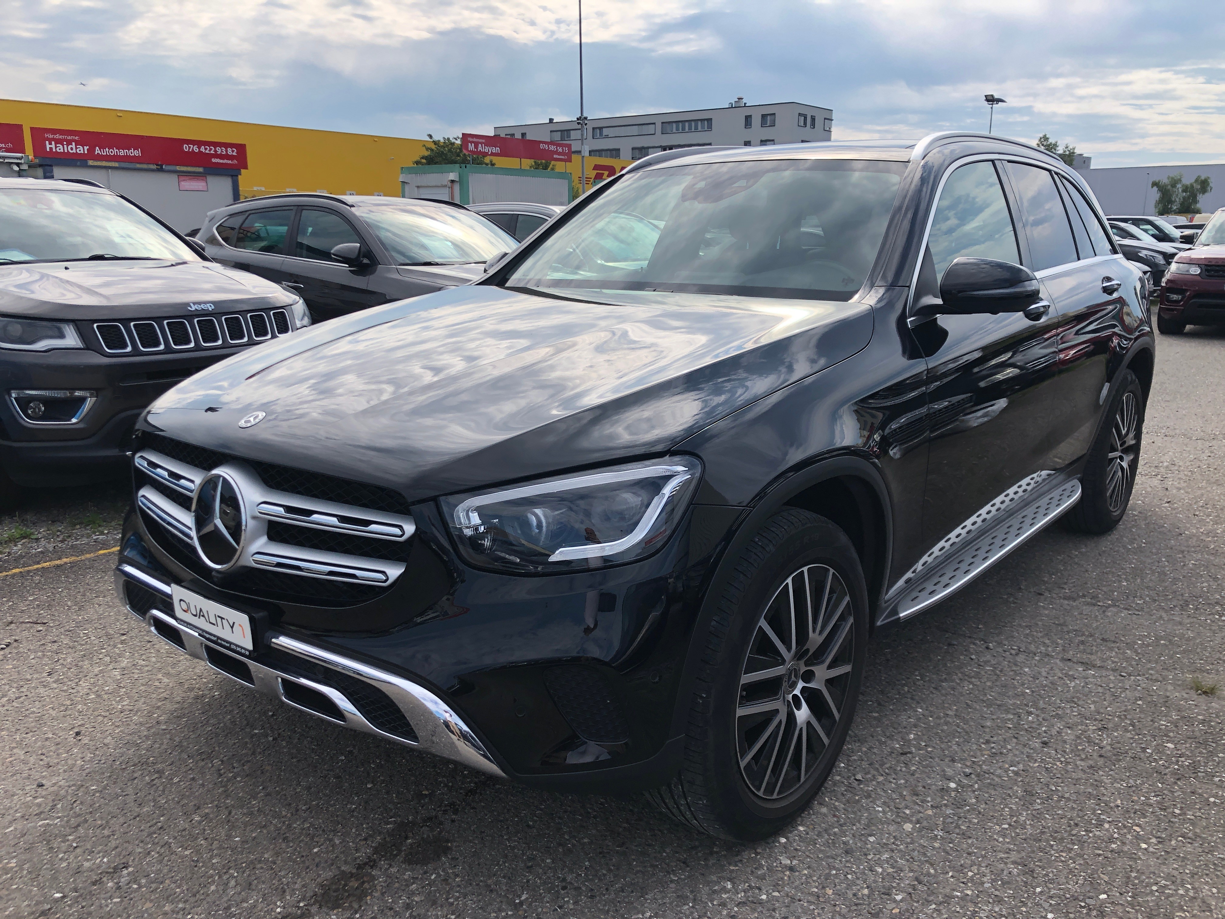 MERCEDES-BENZ GLC 300 Off-Road 4Matic 9G-Tronic