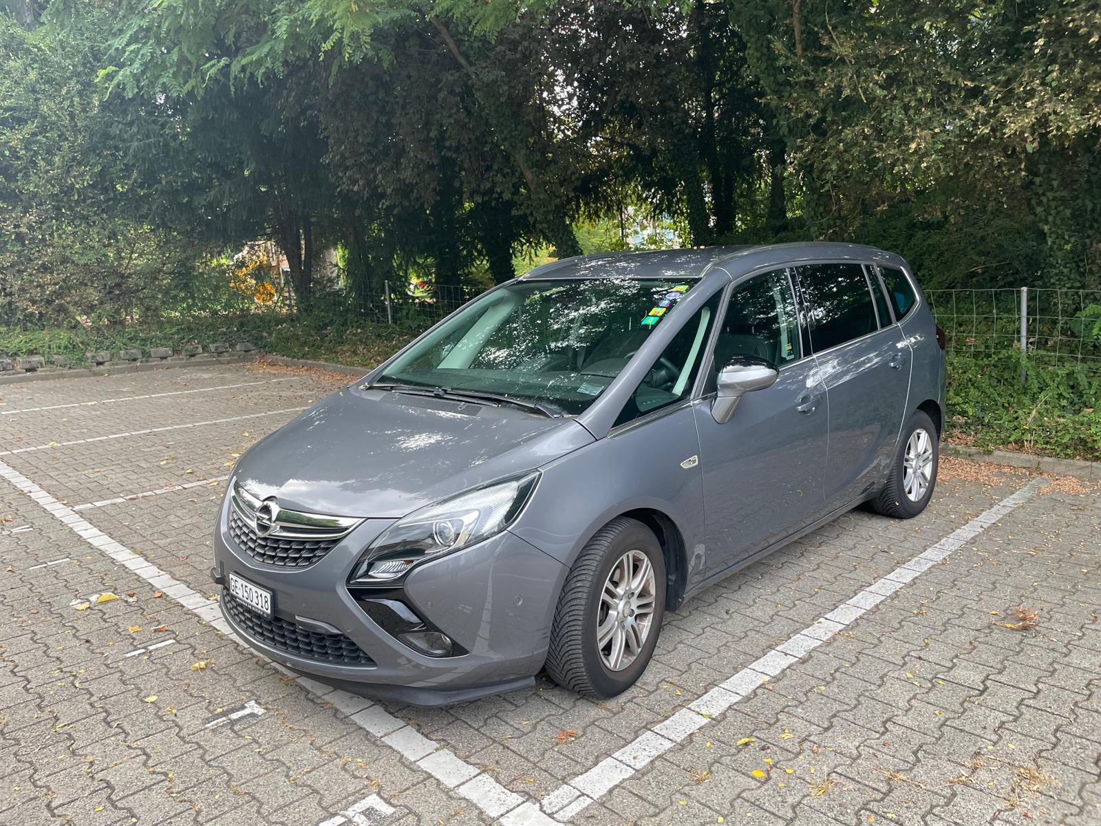 OPEL Zafira Tourer 1.4i 16V Turbo Drive Automatic