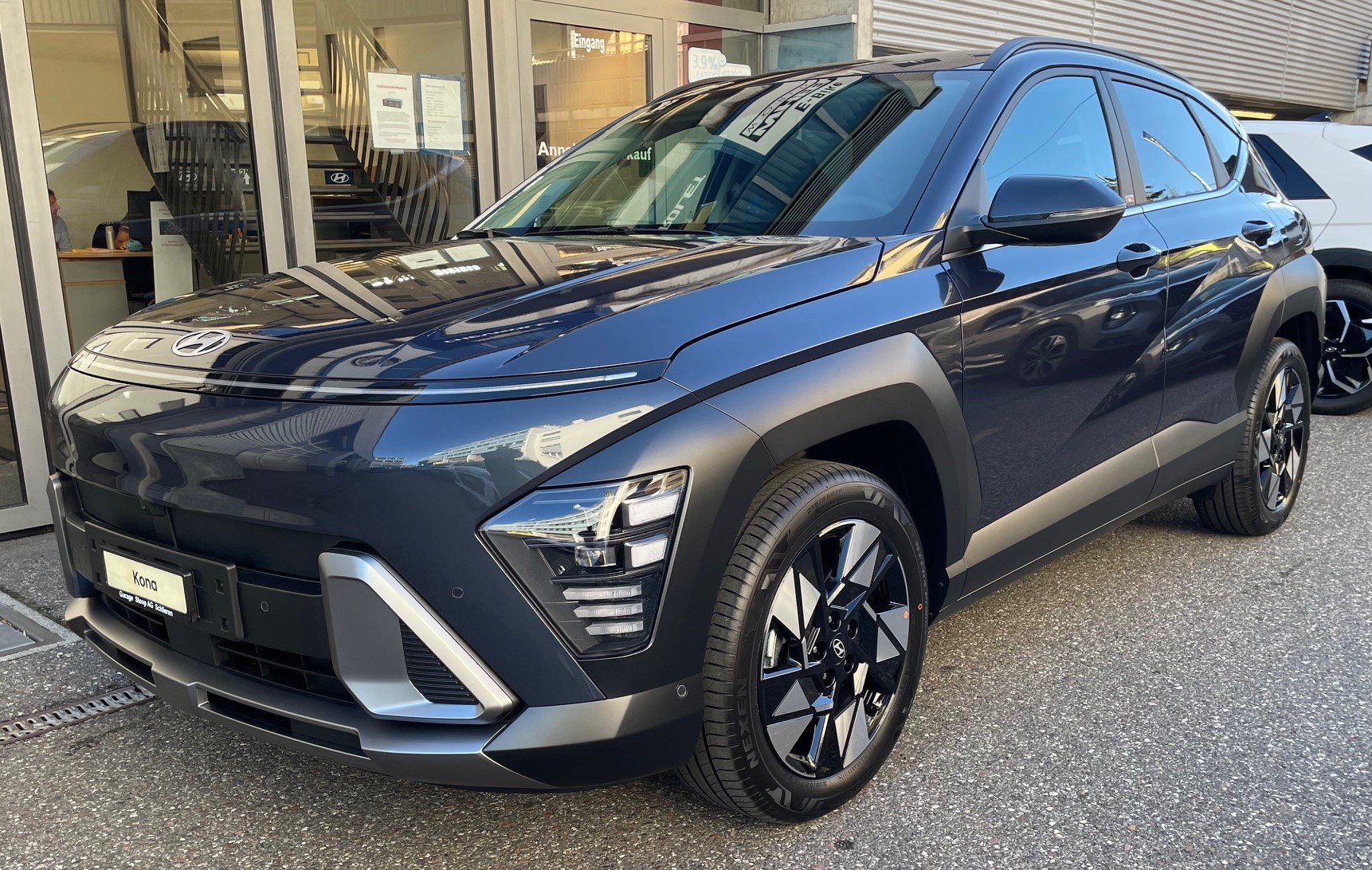 HYUNDAI KONA 1.6 GDi Hybrid Amplia