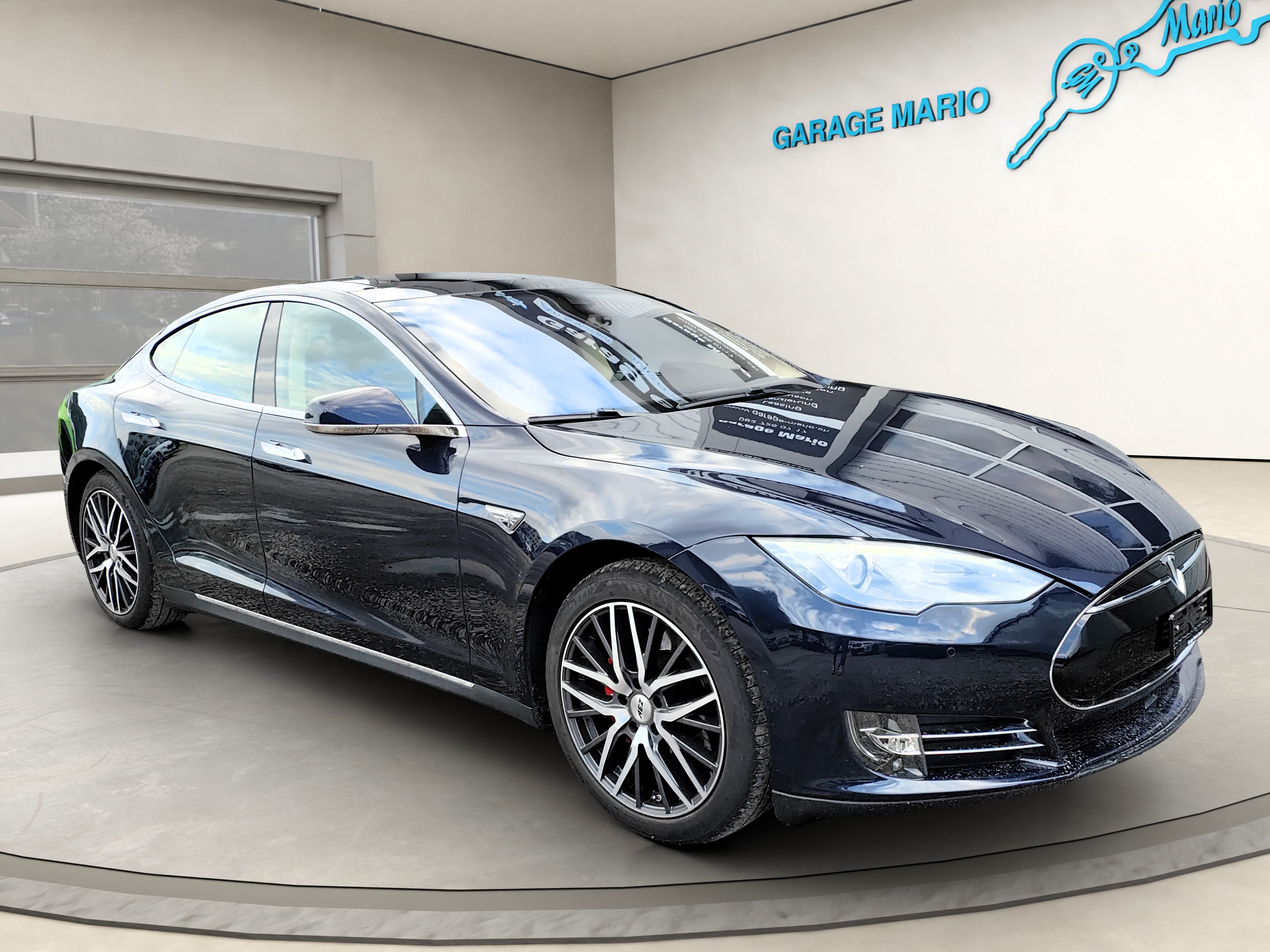 TESLA Model S 85 D Performance *Free Supercharger*