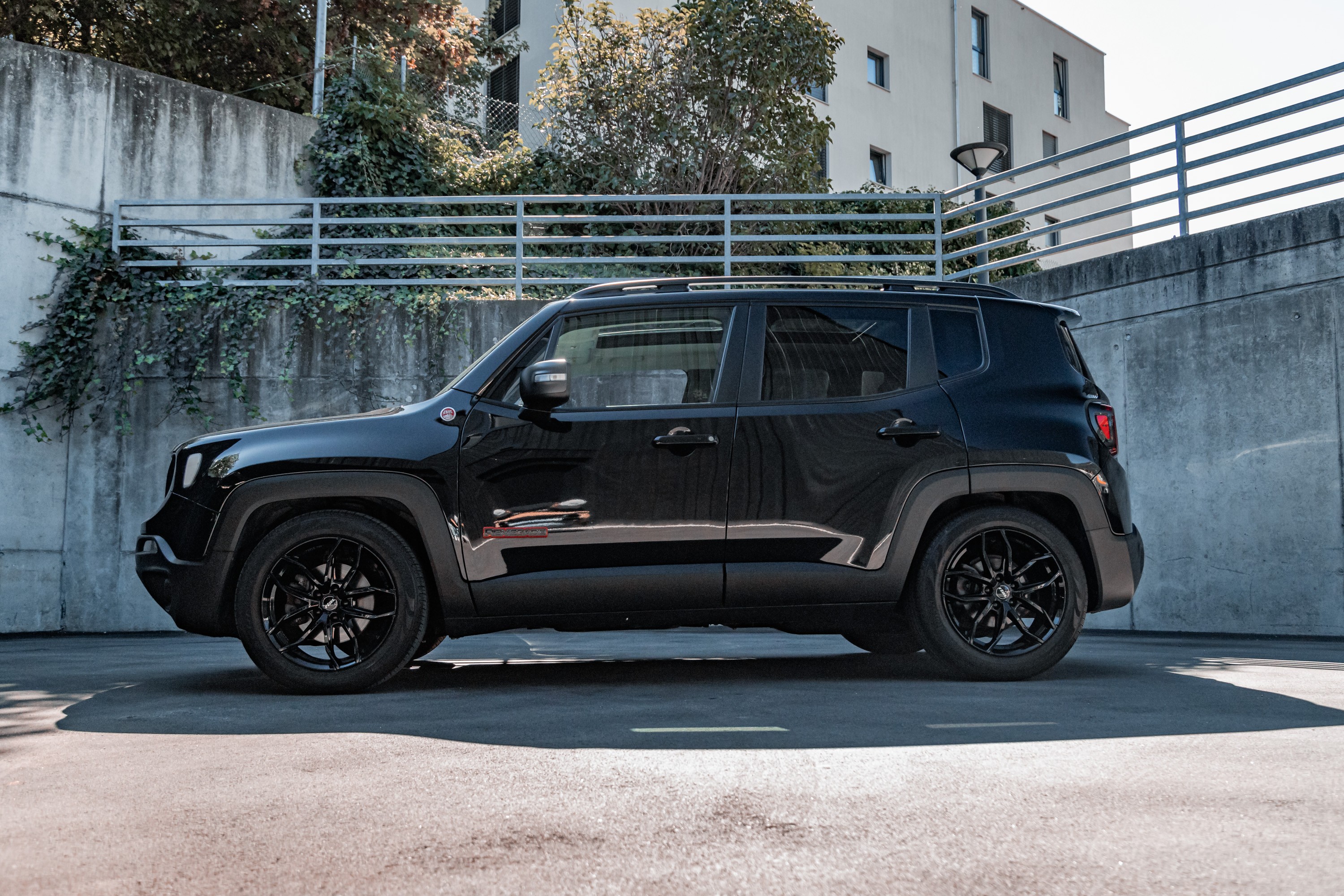 JEEP Renegade 2.0 MJ Trailhawk AWD + Low Range 9ATX