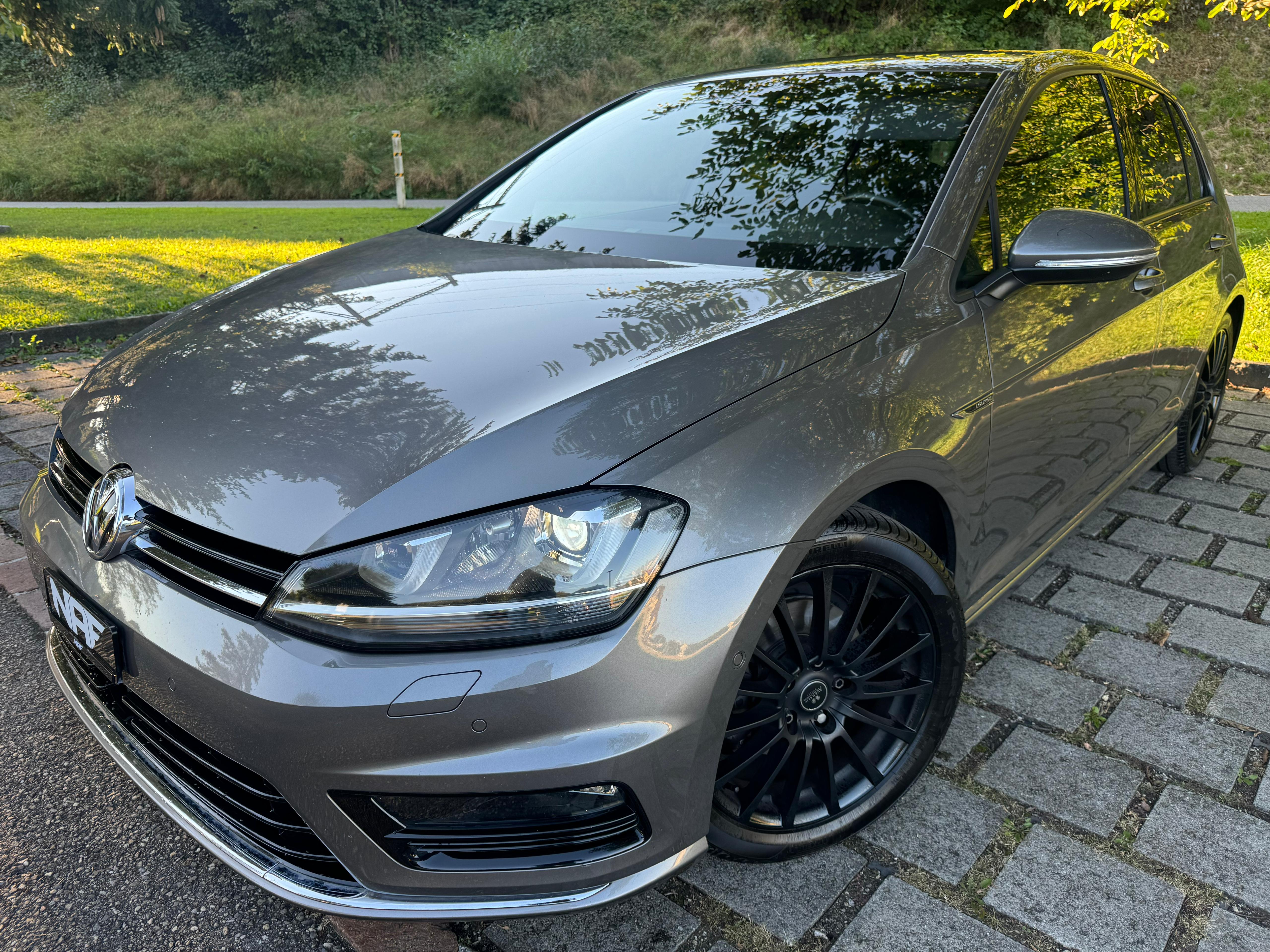 VW Golf 1.4 TSI Lounge R-Line DSG