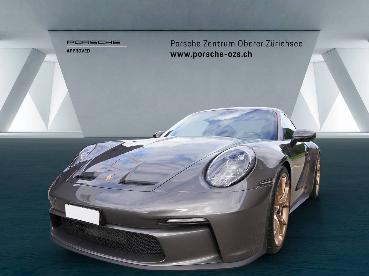 PORSCHE 911 GT3 mit Touring-Paket