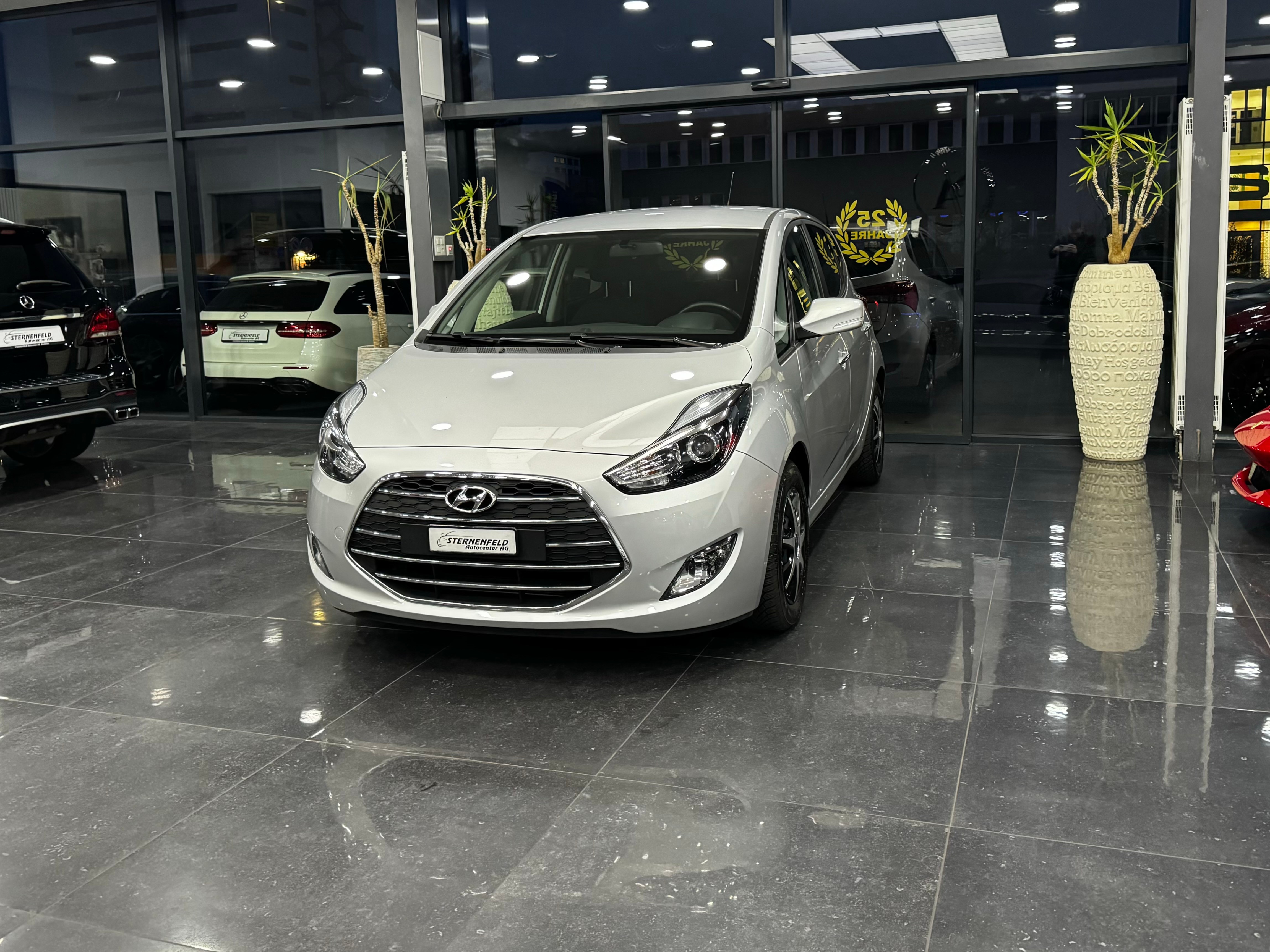 HYUNDAI iX20 1.6 Amplia