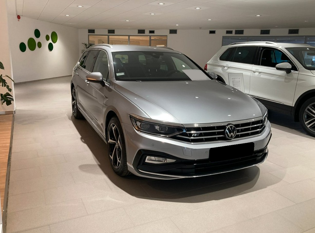 VW Passat 2.0 TDI BMT Elegance 4Motion DSG