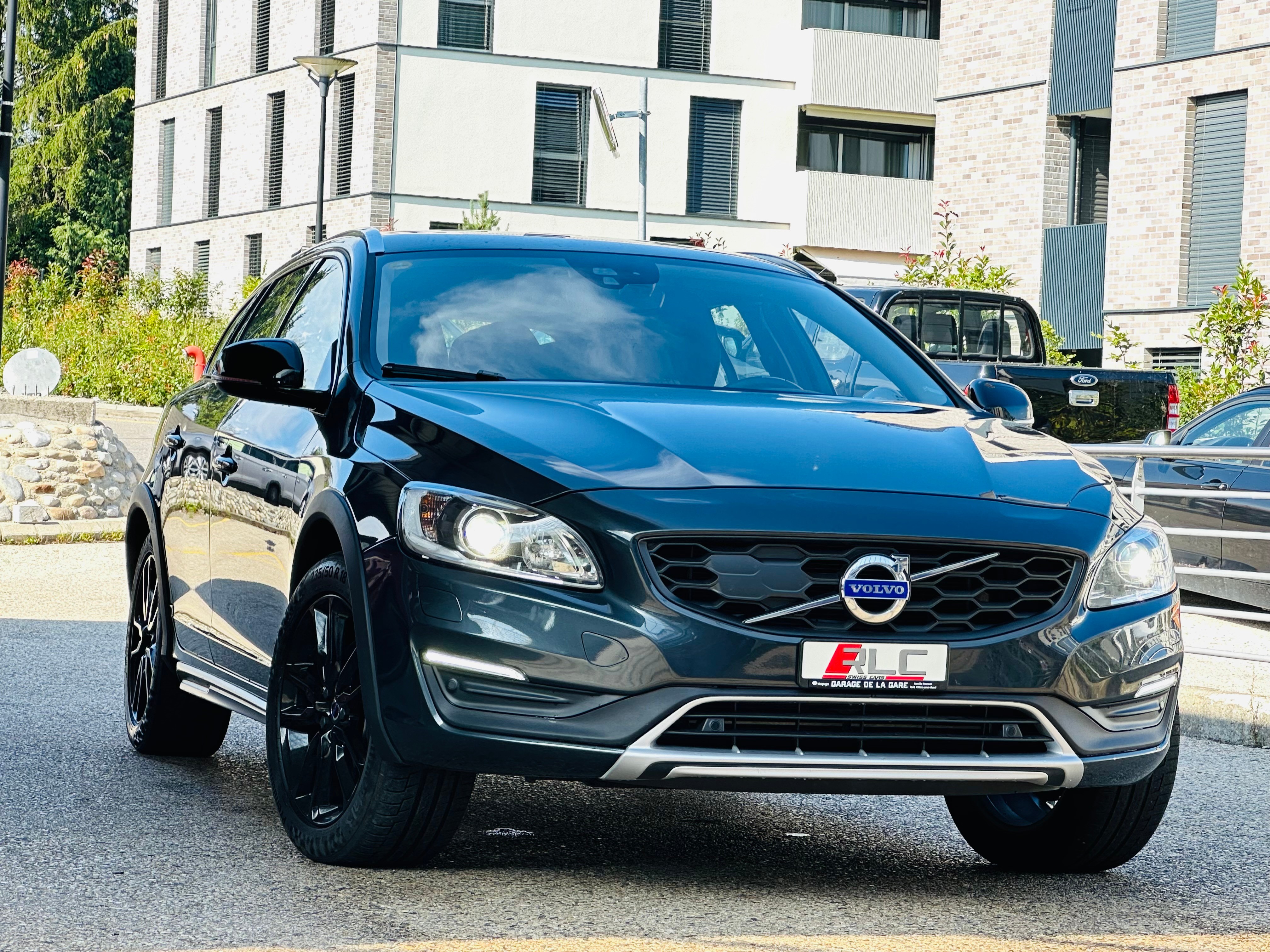 VOLVO V60 Cross Country D4 AWD Summum Geartronic