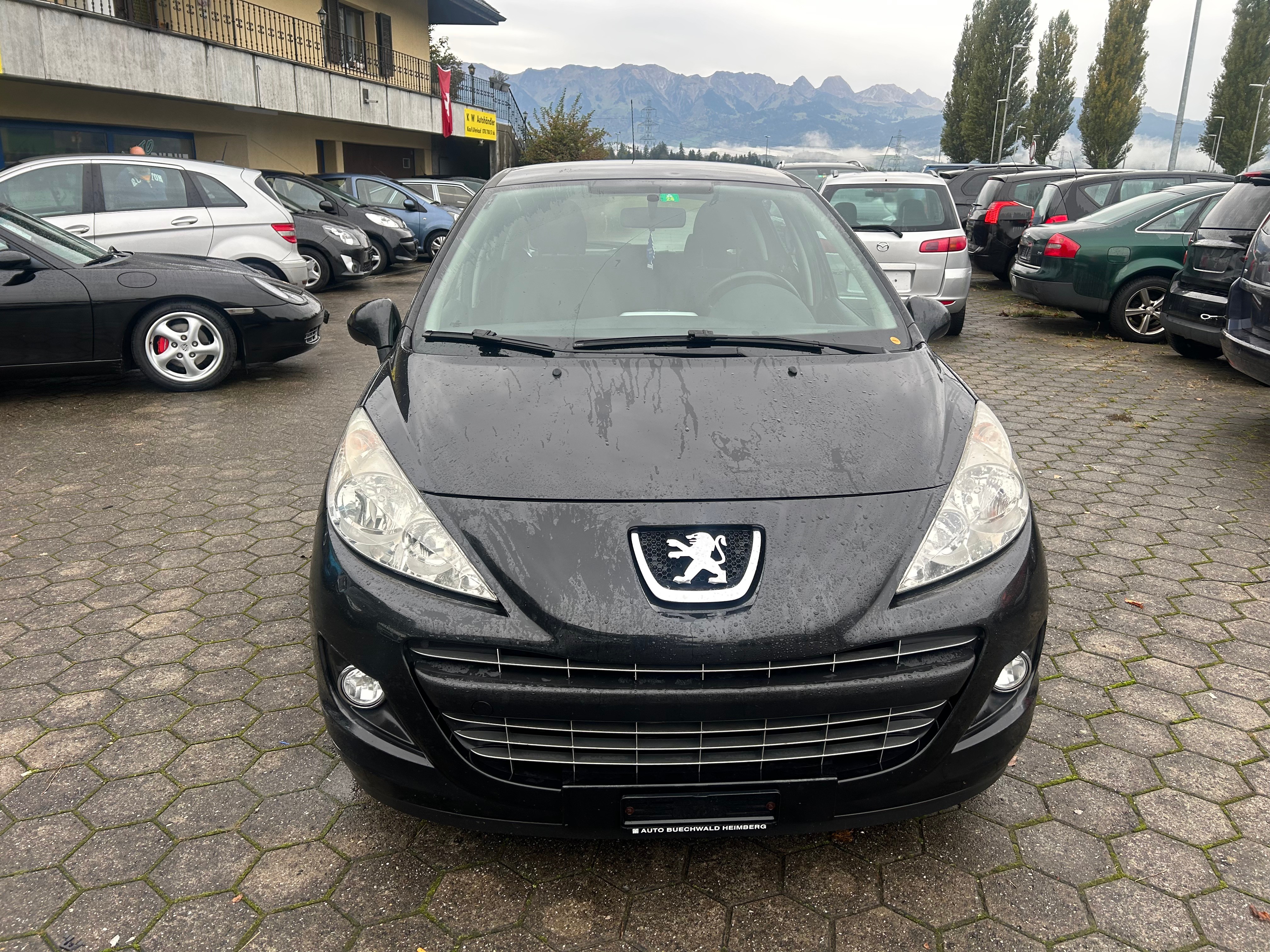 PEUGEOT 207 1.4 16V Millesim 200